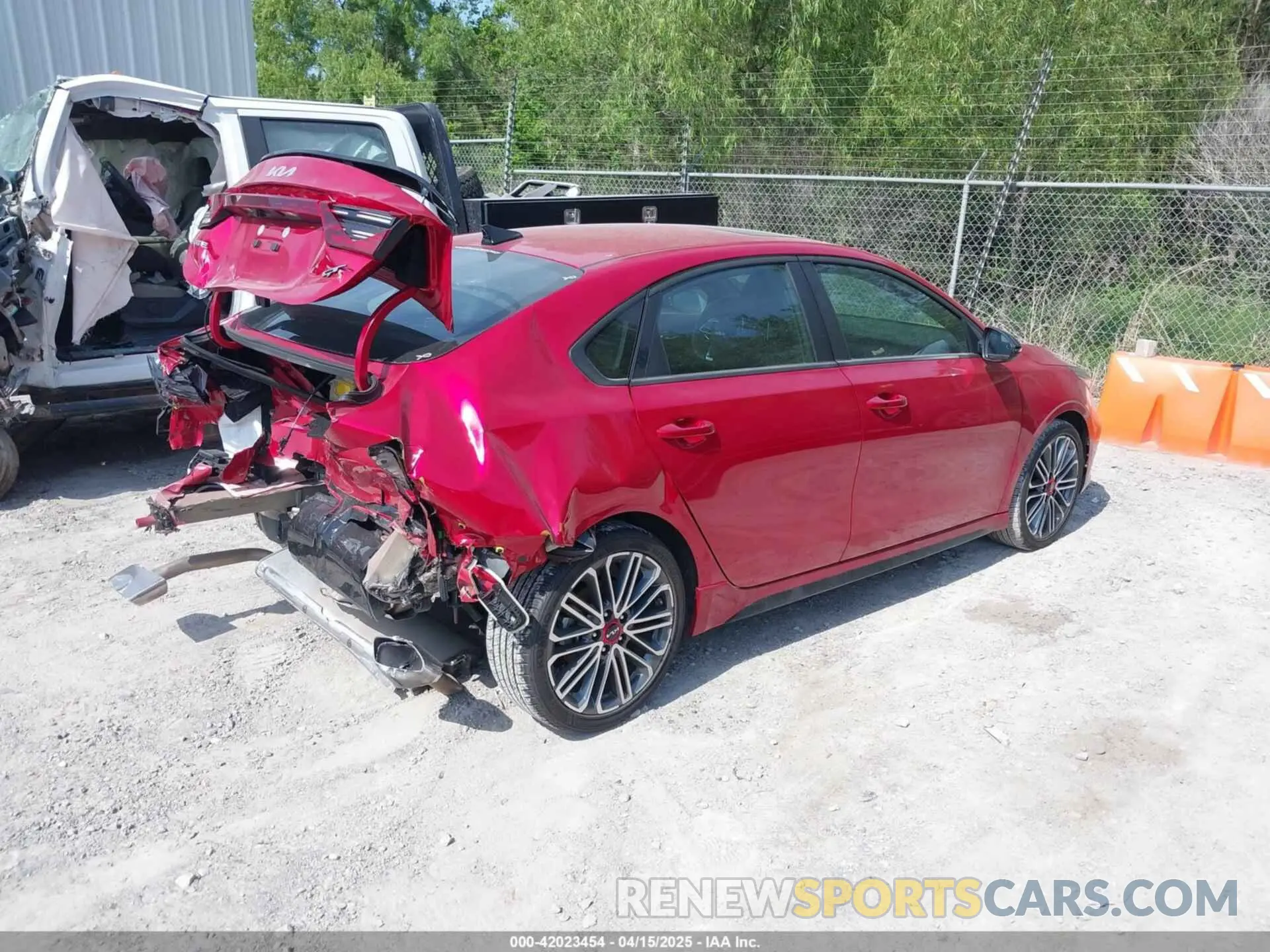 4 Photograph of a damaged car 3KPF44AC9RE823593 KIA FORTE 2024