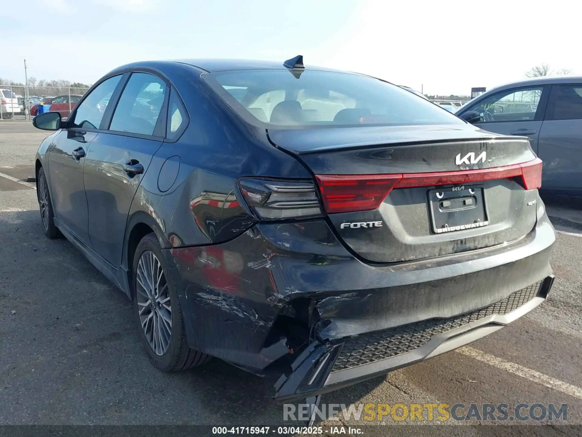 3 Photograph of a damaged car 3KPF54AD0RE832446 KIA FORTE 2024