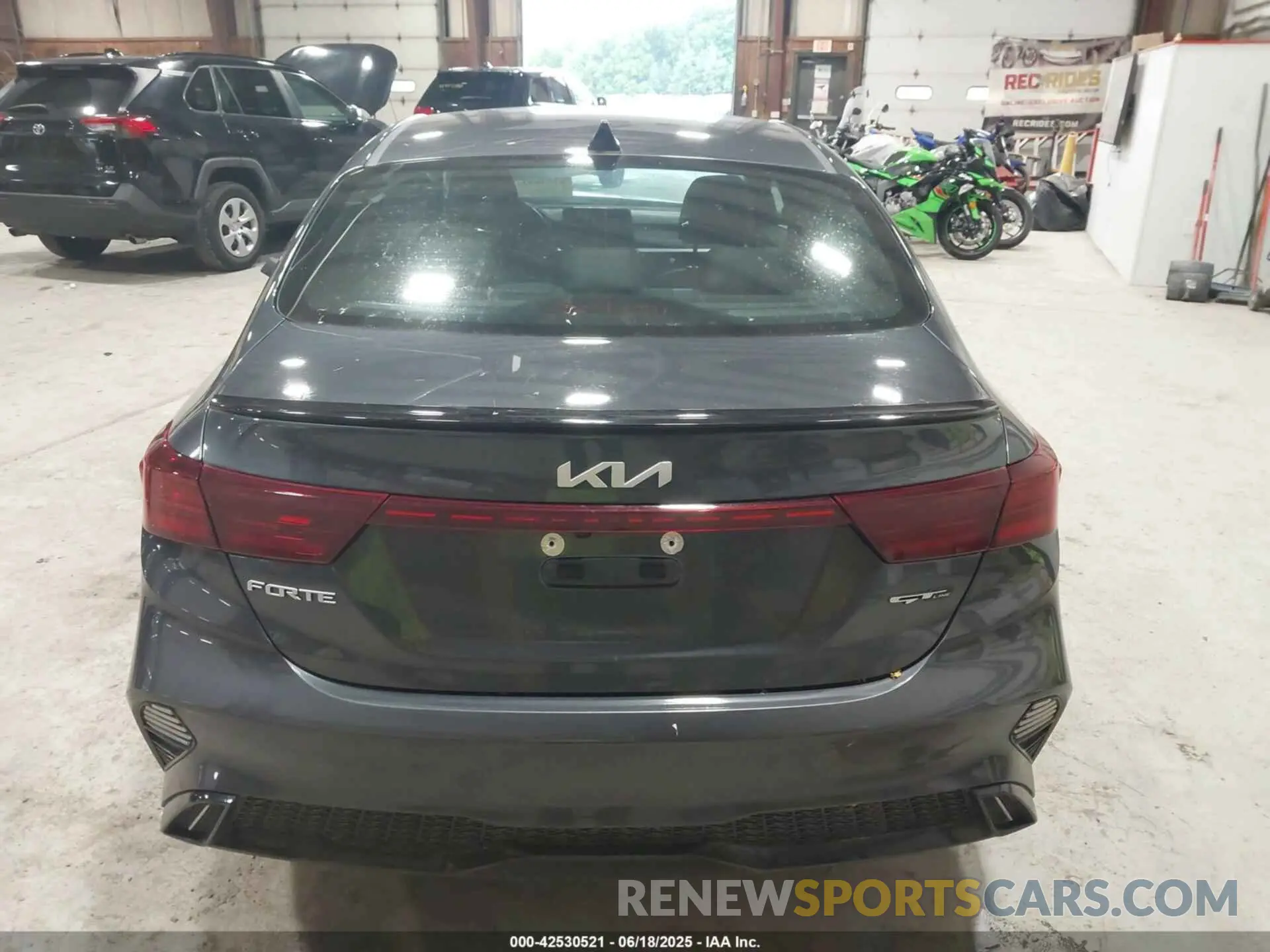 16 Photograph of a damaged car 3KPF54AD1RE721792 KIA FORTE 2024