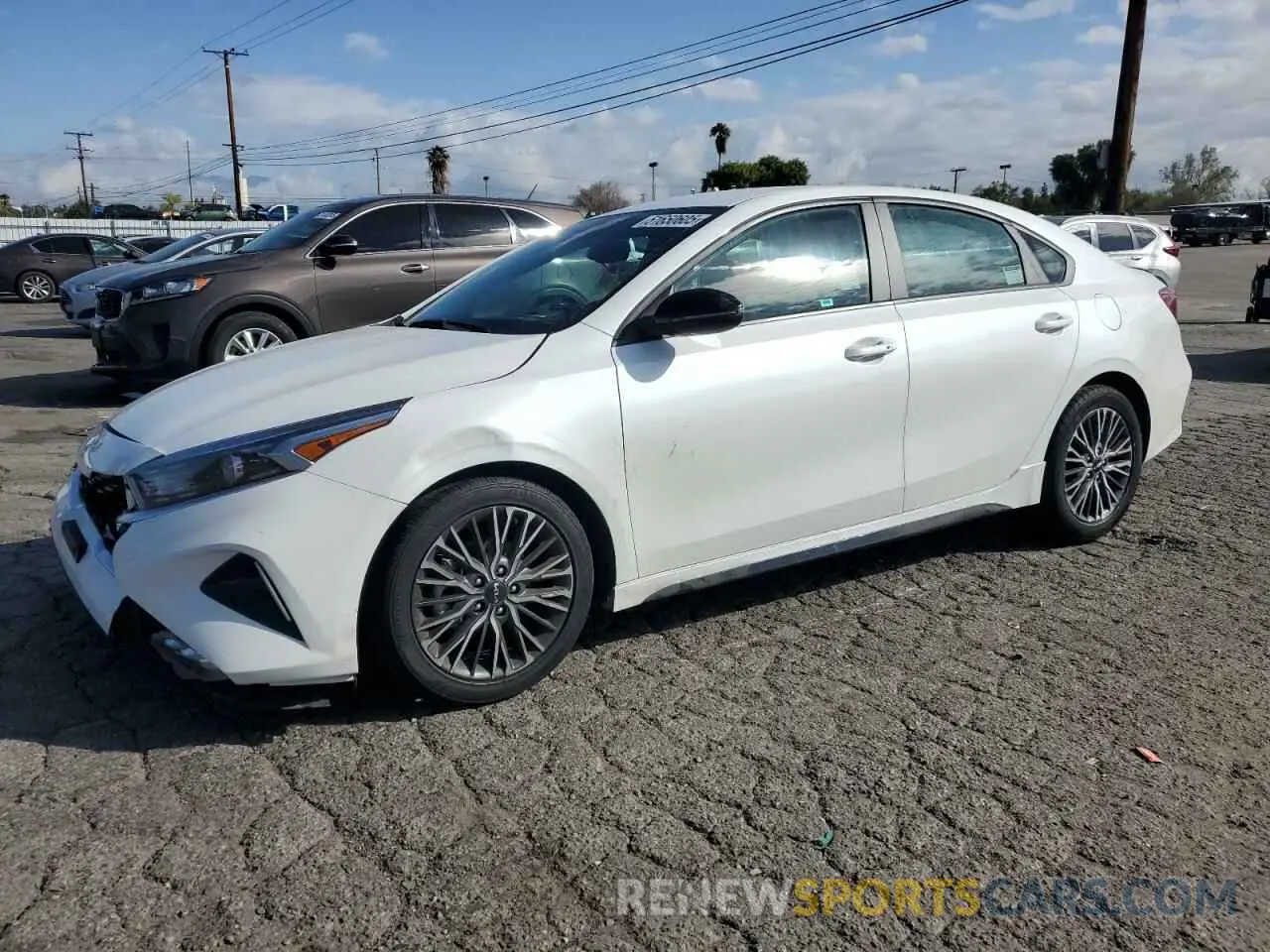 1 Photograph of a damaged car 3KPF54AD1RE729889 KIA FORTE 2024