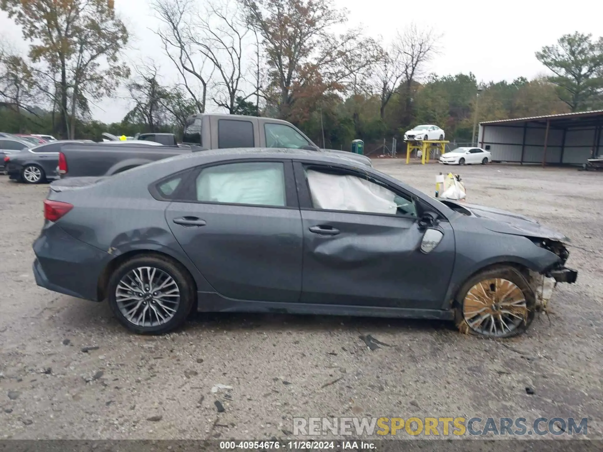 13 Photograph of a damaged car 3KPF54AD1RE816031 KIA FORTE 2024