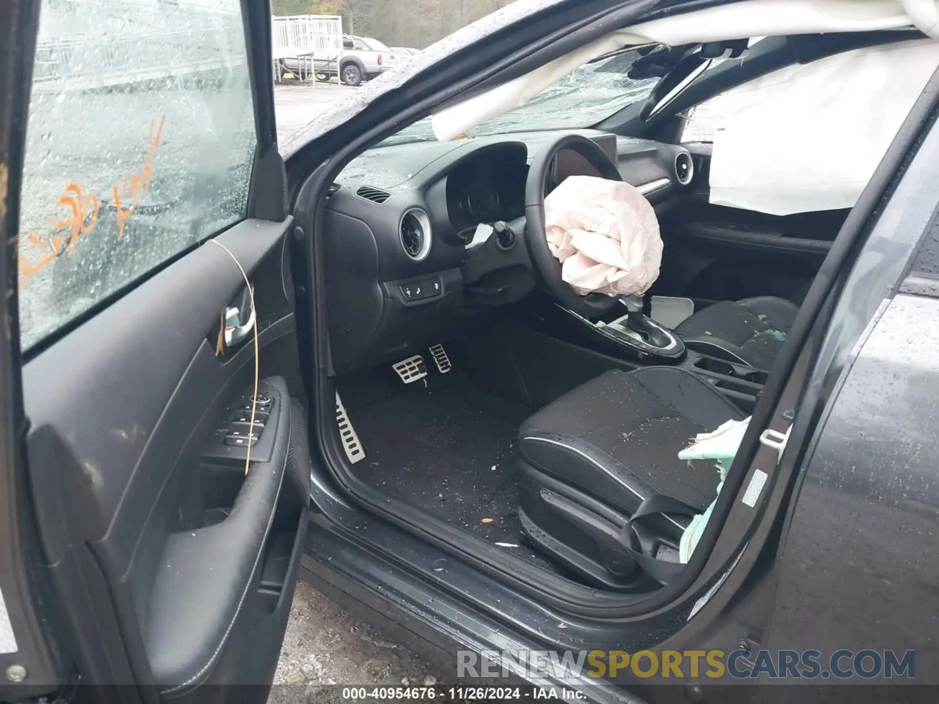 5 Photograph of a damaged car 3KPF54AD1RE816031 KIA FORTE 2024