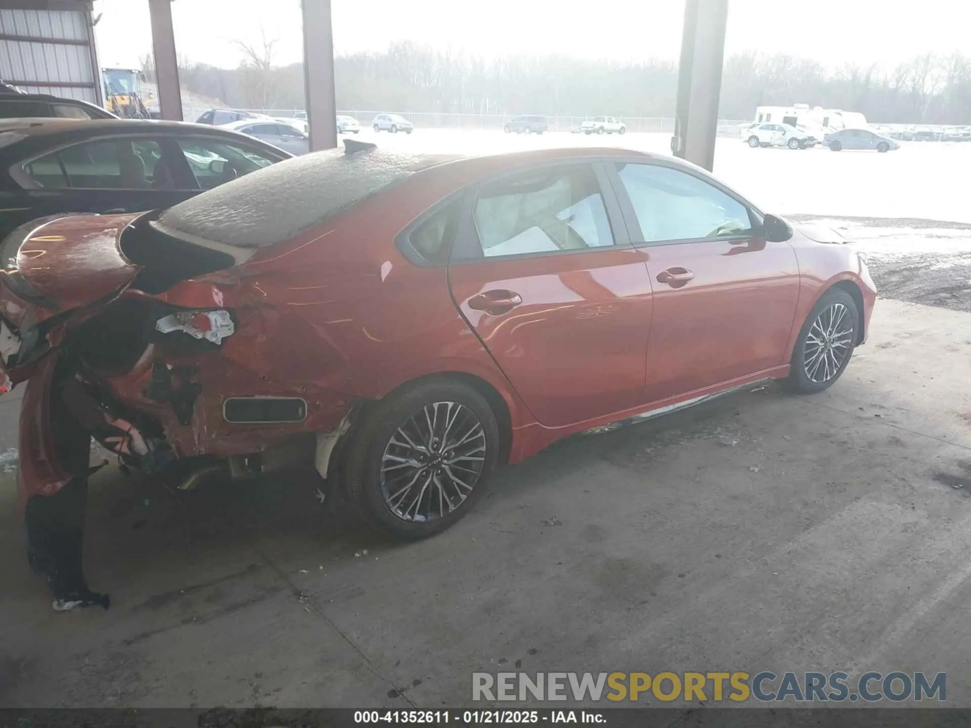 4 Photograph of a damaged car 3KPF54AD2RE701406 KIA FORTE 2024