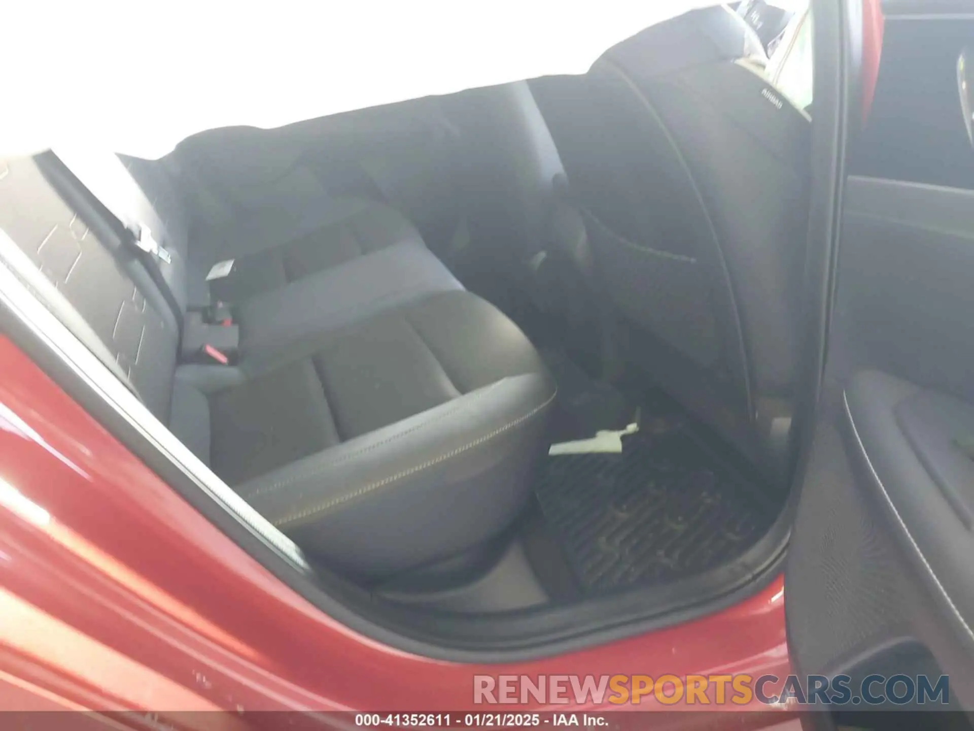 8 Photograph of a damaged car 3KPF54AD2RE701406 KIA FORTE 2024