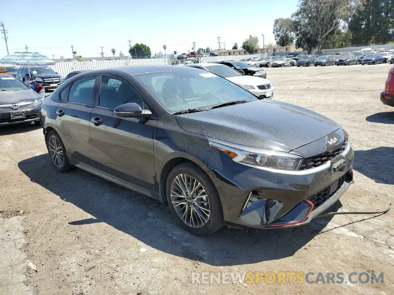 4 Photograph of a damaged car 3KPF54AD2RE738116 KIA FORTE 2024