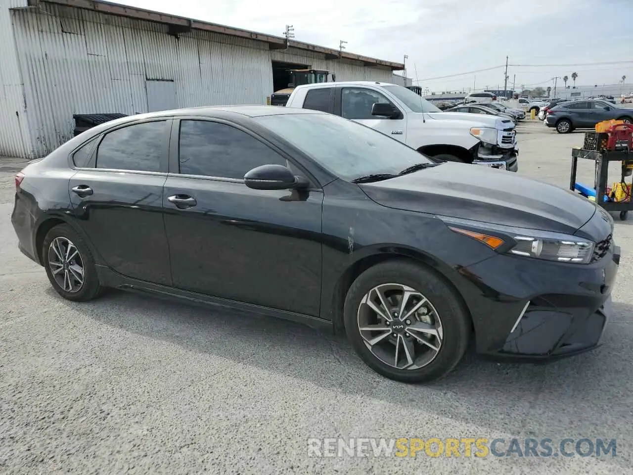 4 Photograph of a damaged car 3KPF54AD2RE786747 KIA FORTE 2024