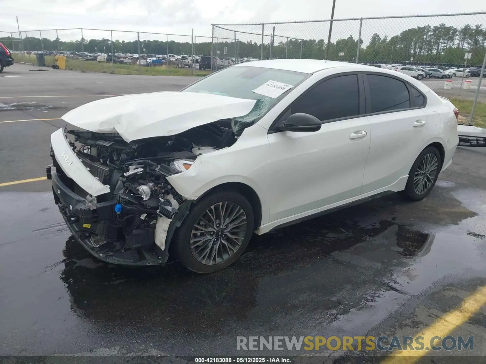 2 Photograph of a damaged car 3KPF54AD2RE800601 KIA FORTE 2024