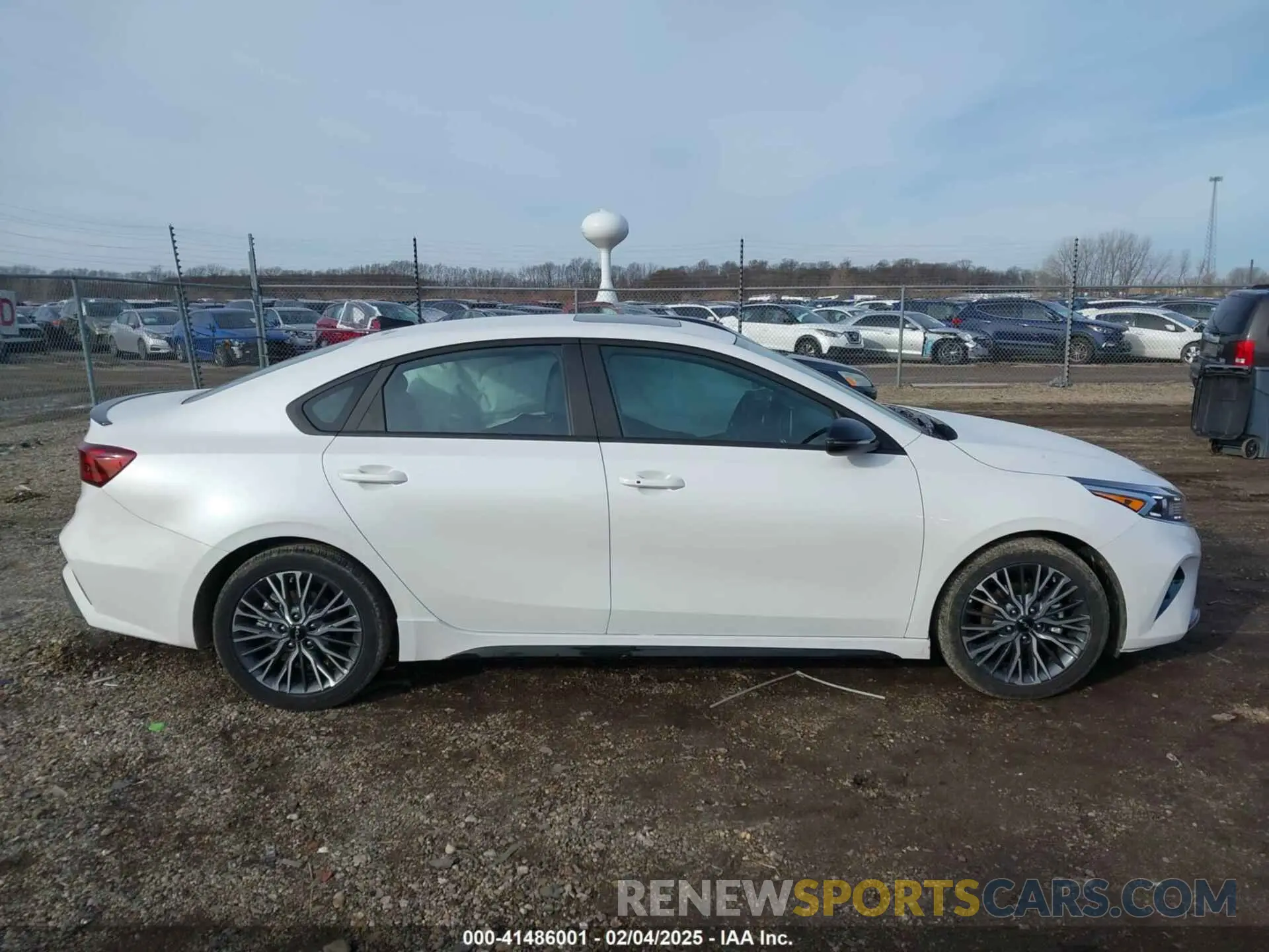 13 Photograph of a damaged car 3KPF54AD2RE806964 KIA FORTE 2024