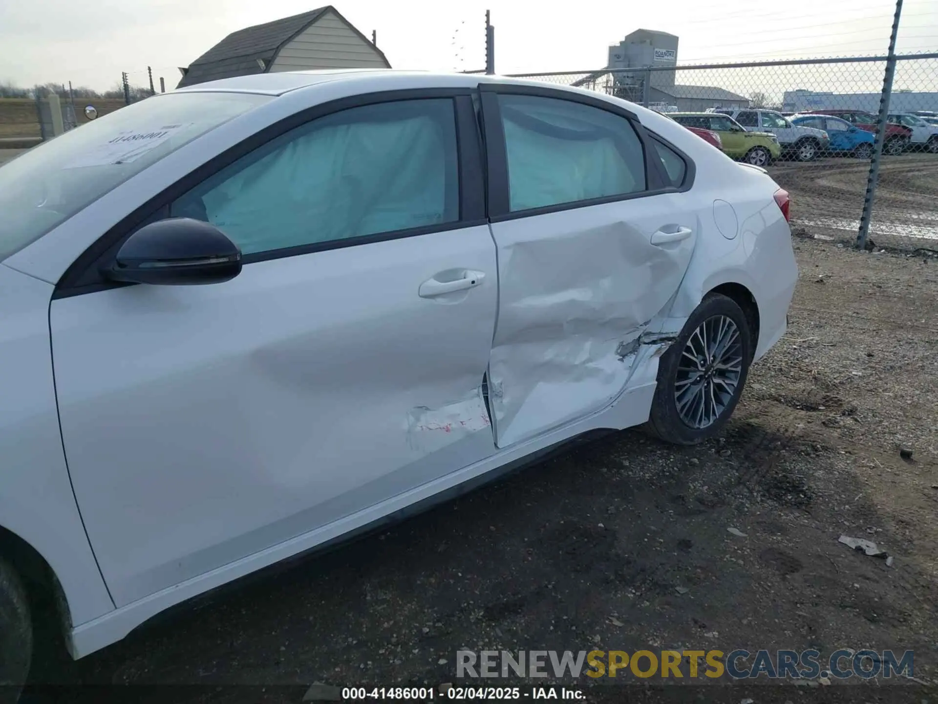 6 Photograph of a damaged car 3KPF54AD2RE806964 KIA FORTE 2024