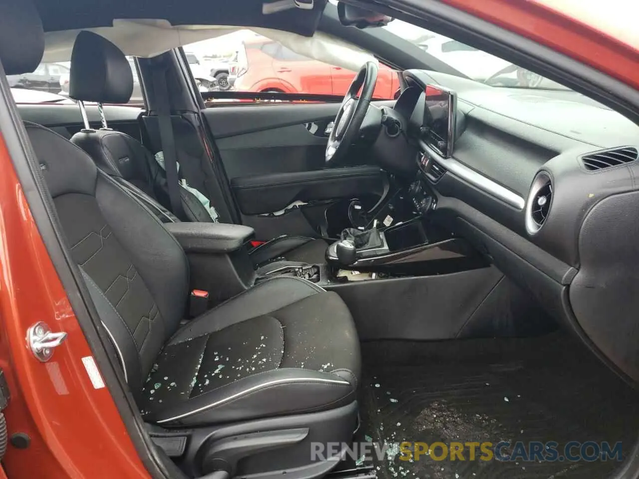 7 Photograph of a damaged car 3KPF54AD3RE716822 KIA FORTE 2024