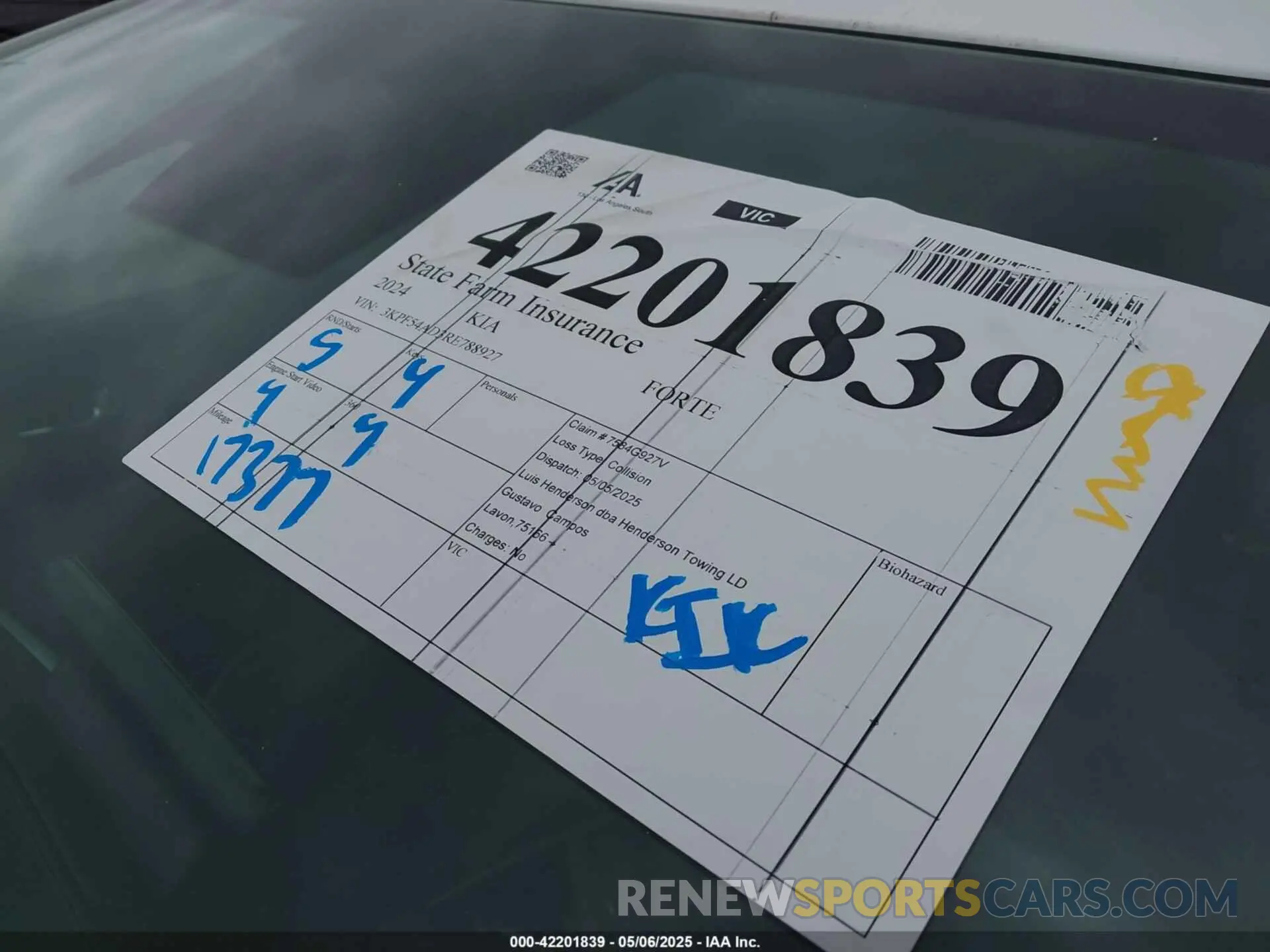 17 Photograph of a damaged car 3KPF54AD3RE788927 KIA FORTE 2024