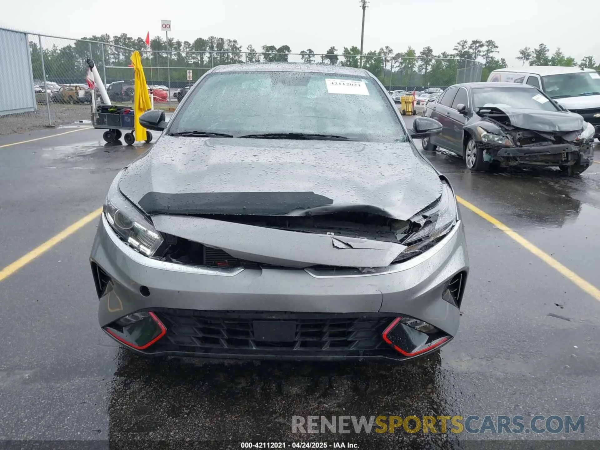 12 Photograph of a damaged car 3KPF54AD4RE725299 KIA FORTE 2024