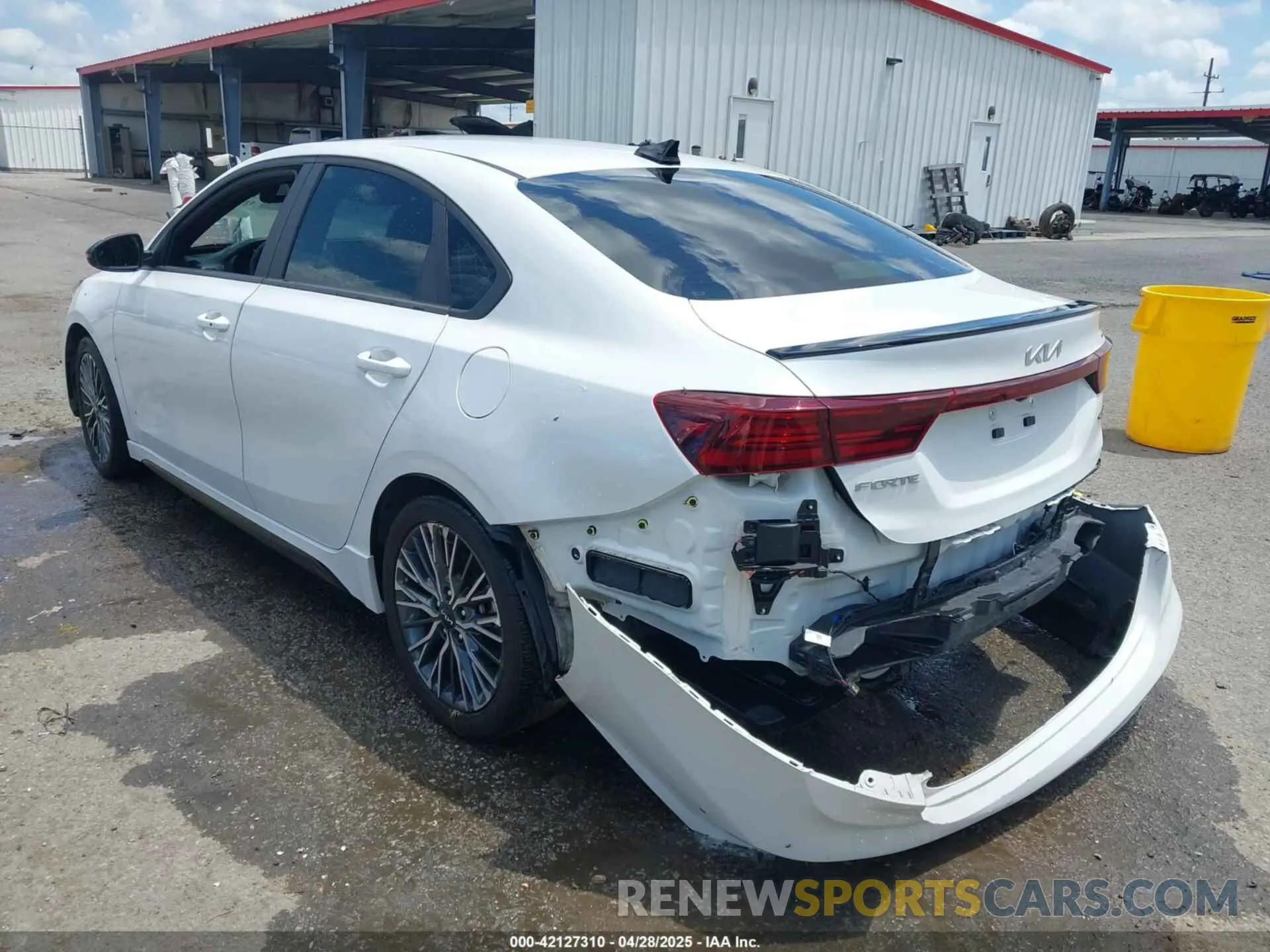 3 Photograph of a damaged car 3KPF54AD4RE730342 KIA FORTE 2024