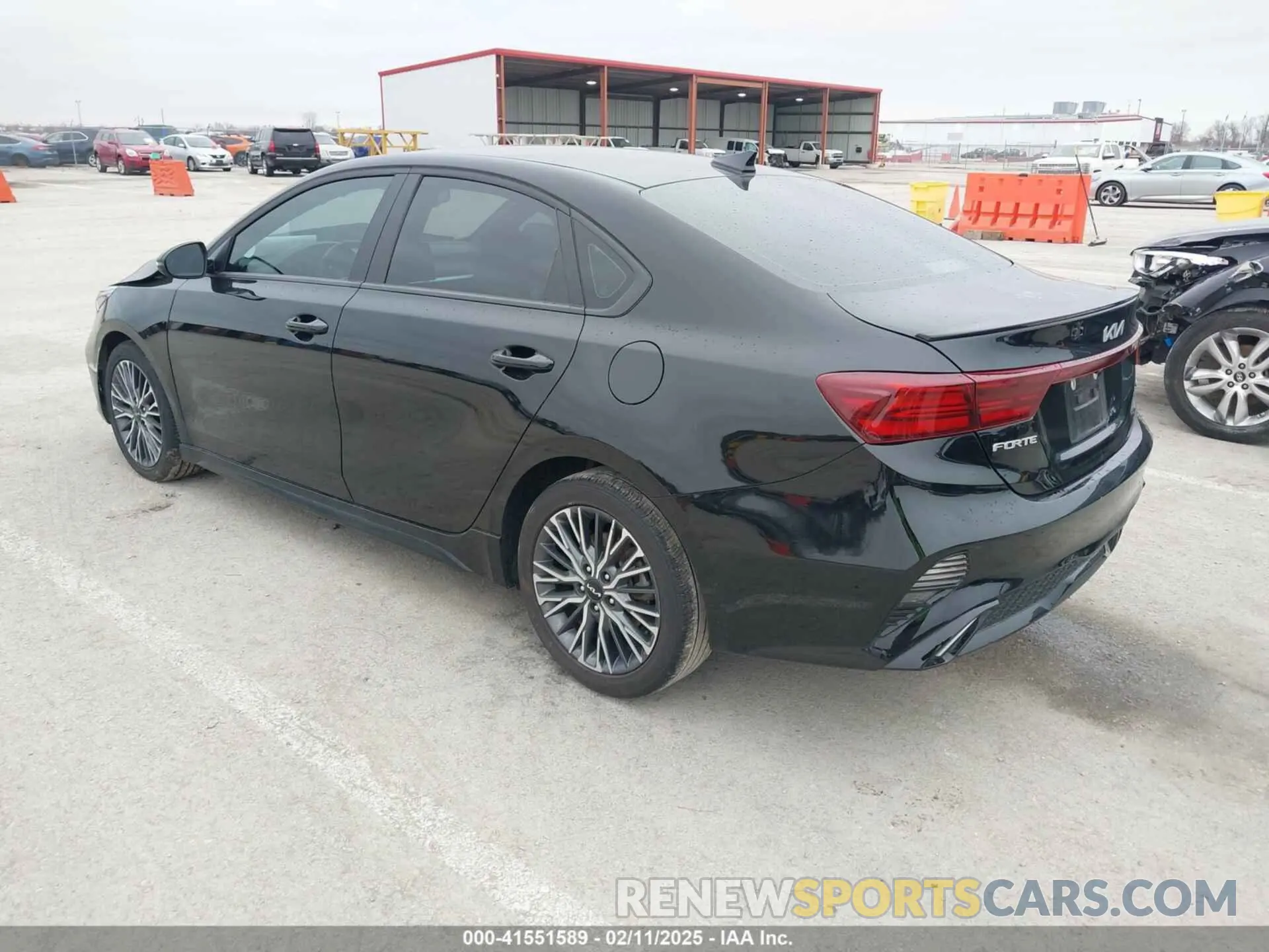 3 Photograph of a damaged car 3KPF54AD4RE739123 KIA FORTE 2024