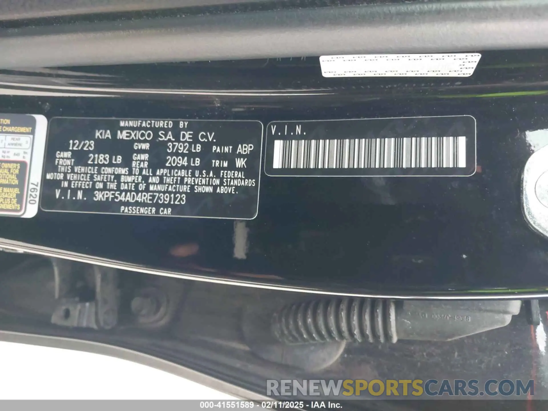9 Photograph of a damaged car 3KPF54AD4RE739123 KIA FORTE 2024