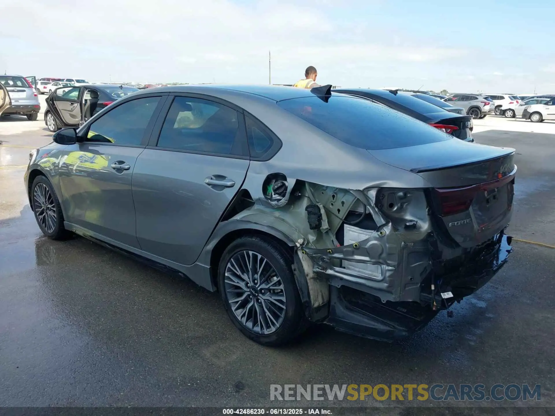 3 Photograph of a damaged car 3KPF54AD4RE745262 KIA FORTE 2024