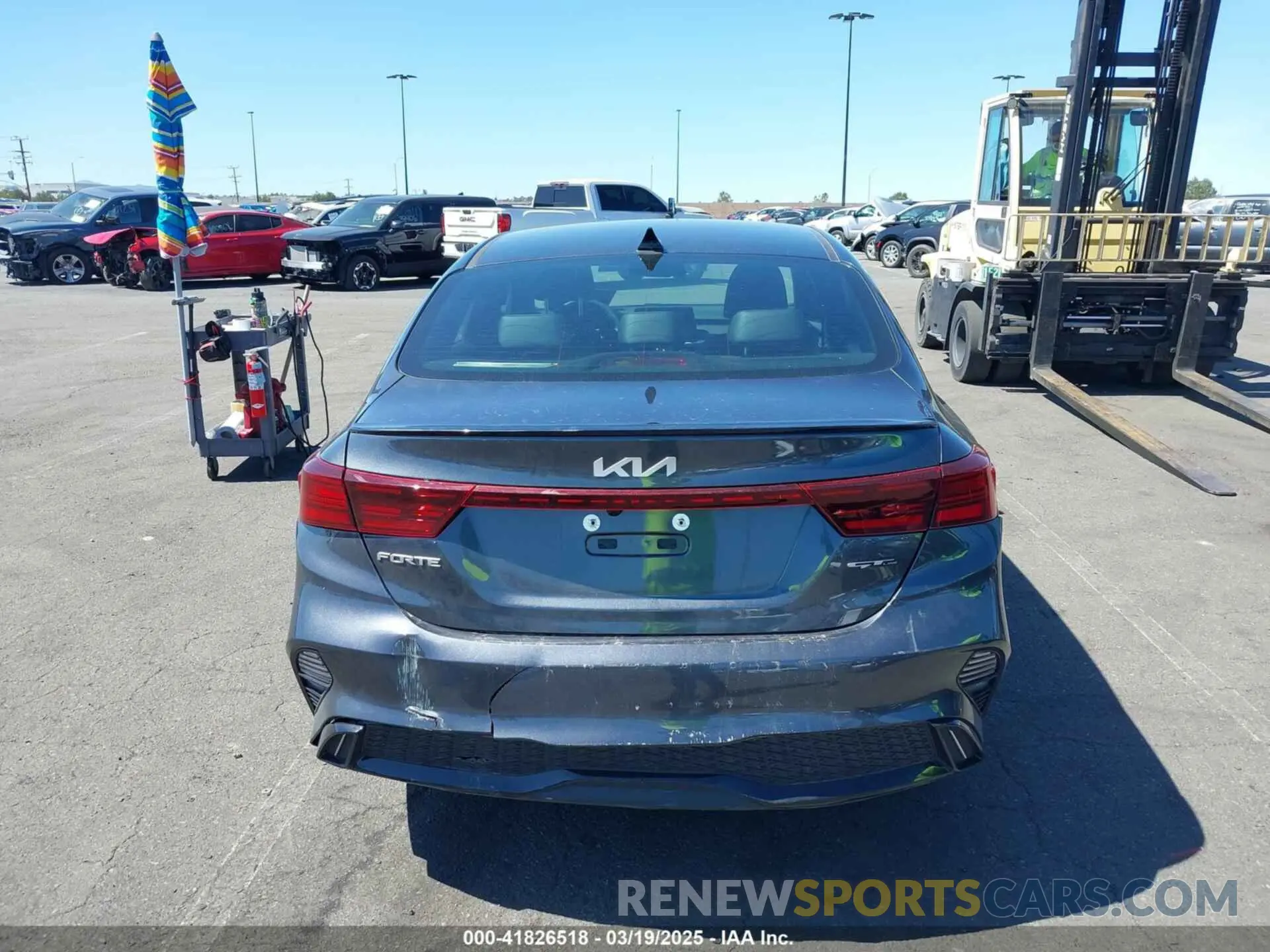 16 Photograph of a damaged car 3KPF54AD4RE803242 KIA FORTE 2024