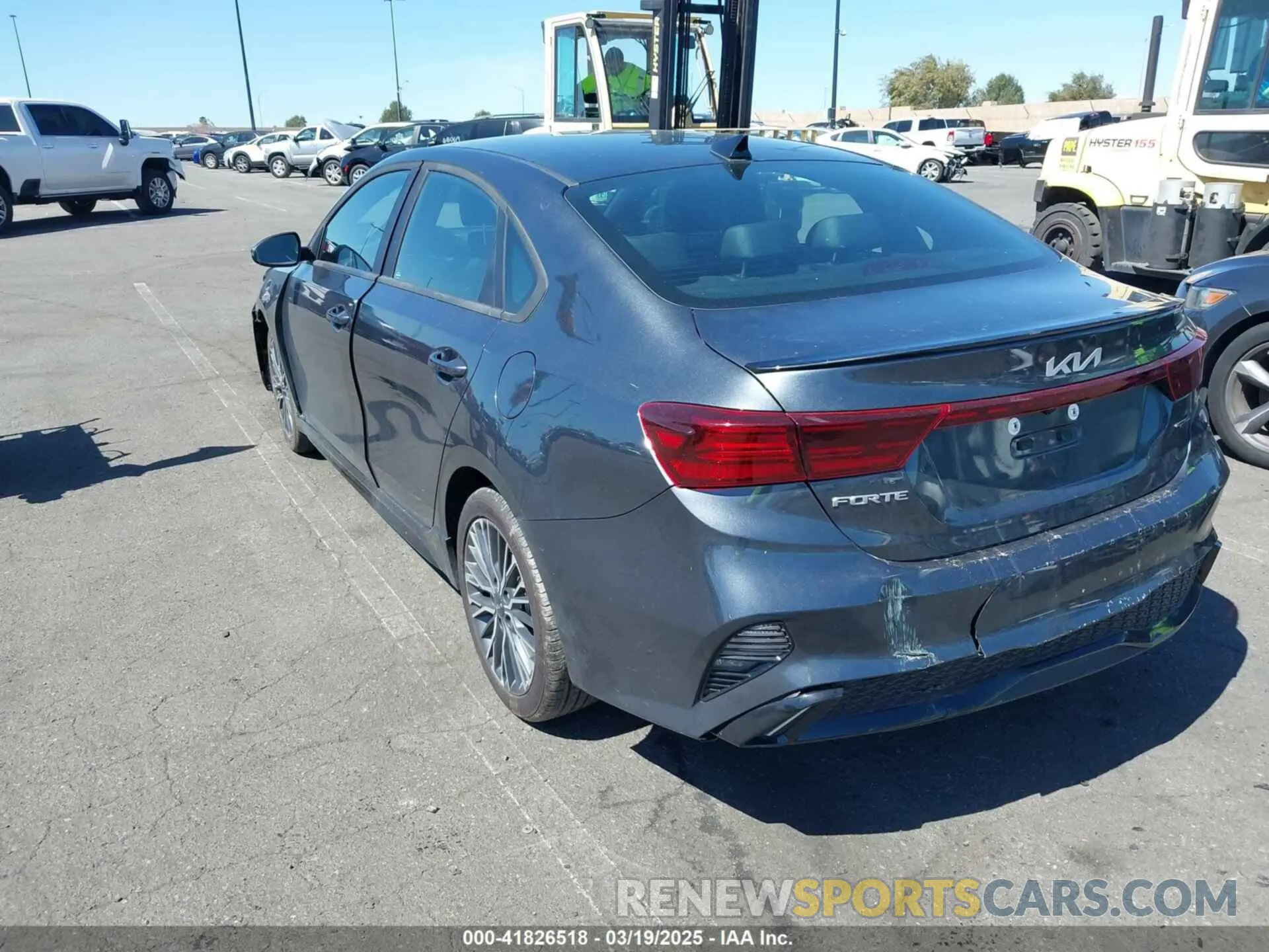 3 Photograph of a damaged car 3KPF54AD4RE803242 KIA FORTE 2024