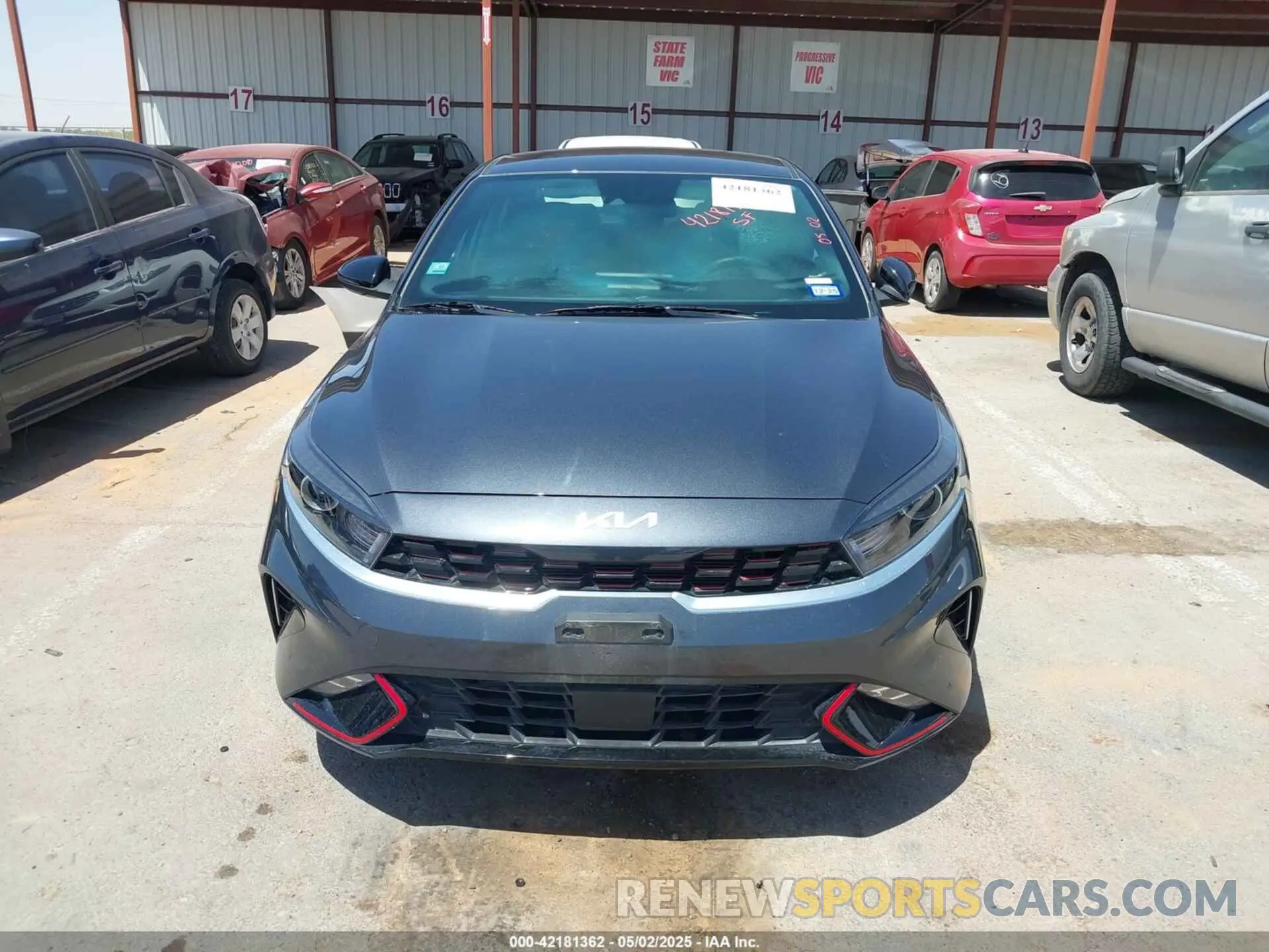 12 Photograph of a damaged car 3KPF54AD5RE729166 KIA FORTE 2024