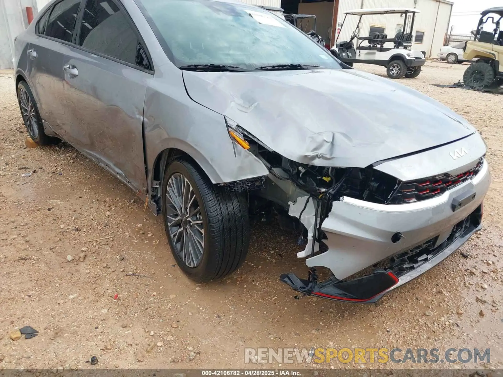 6 Photograph of a damaged car 3KPF54AD5RE781672 KIA FORTE 2024