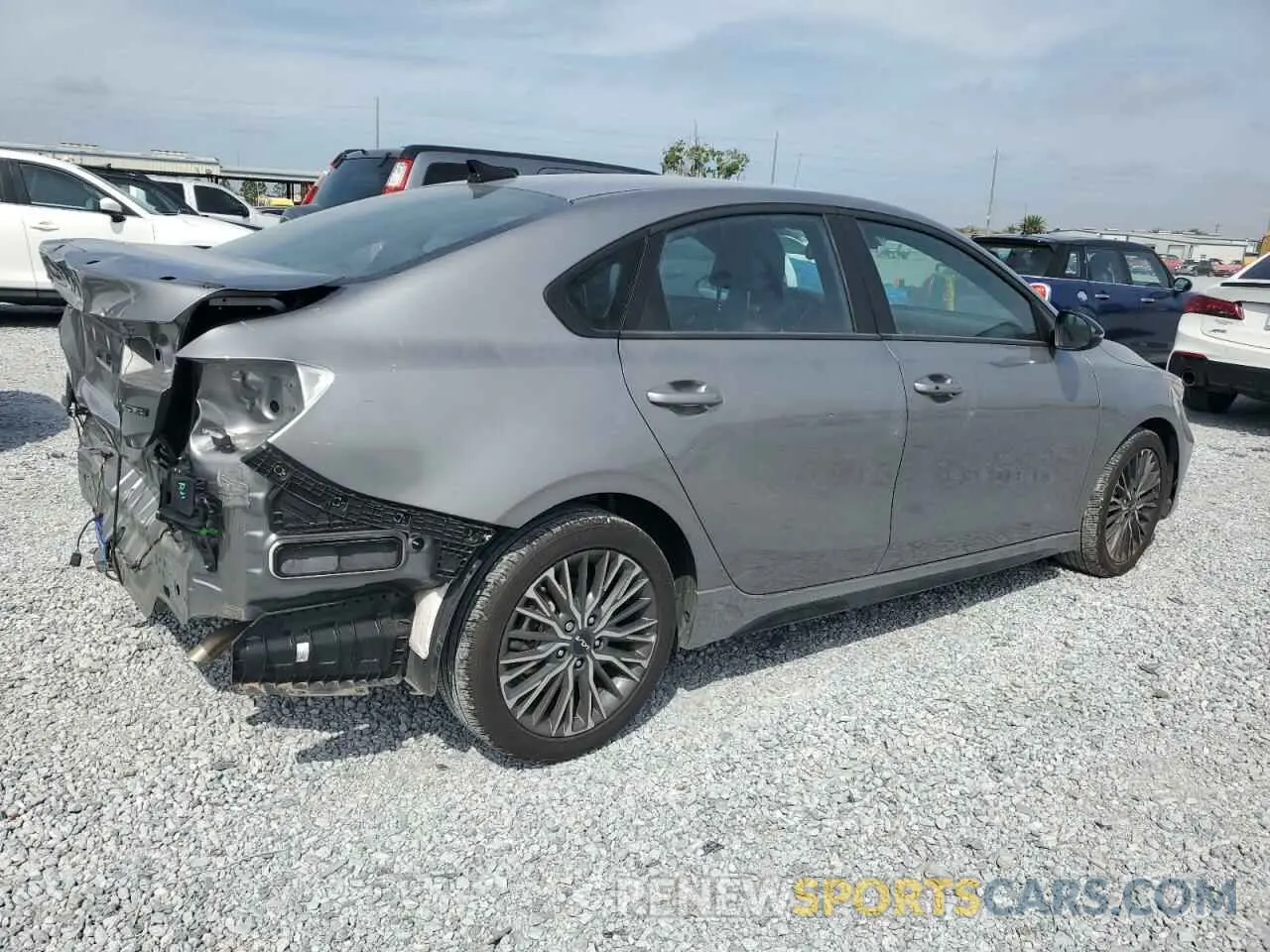 3 Photograph of a damaged car 3KPF54AD5RE806117 KIA FORTE 2024