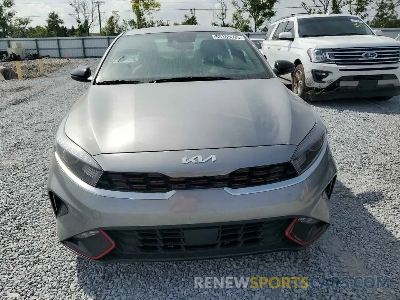 5 Photograph of a damaged car 3KPF54AD5RE806117 KIA FORTE 2024