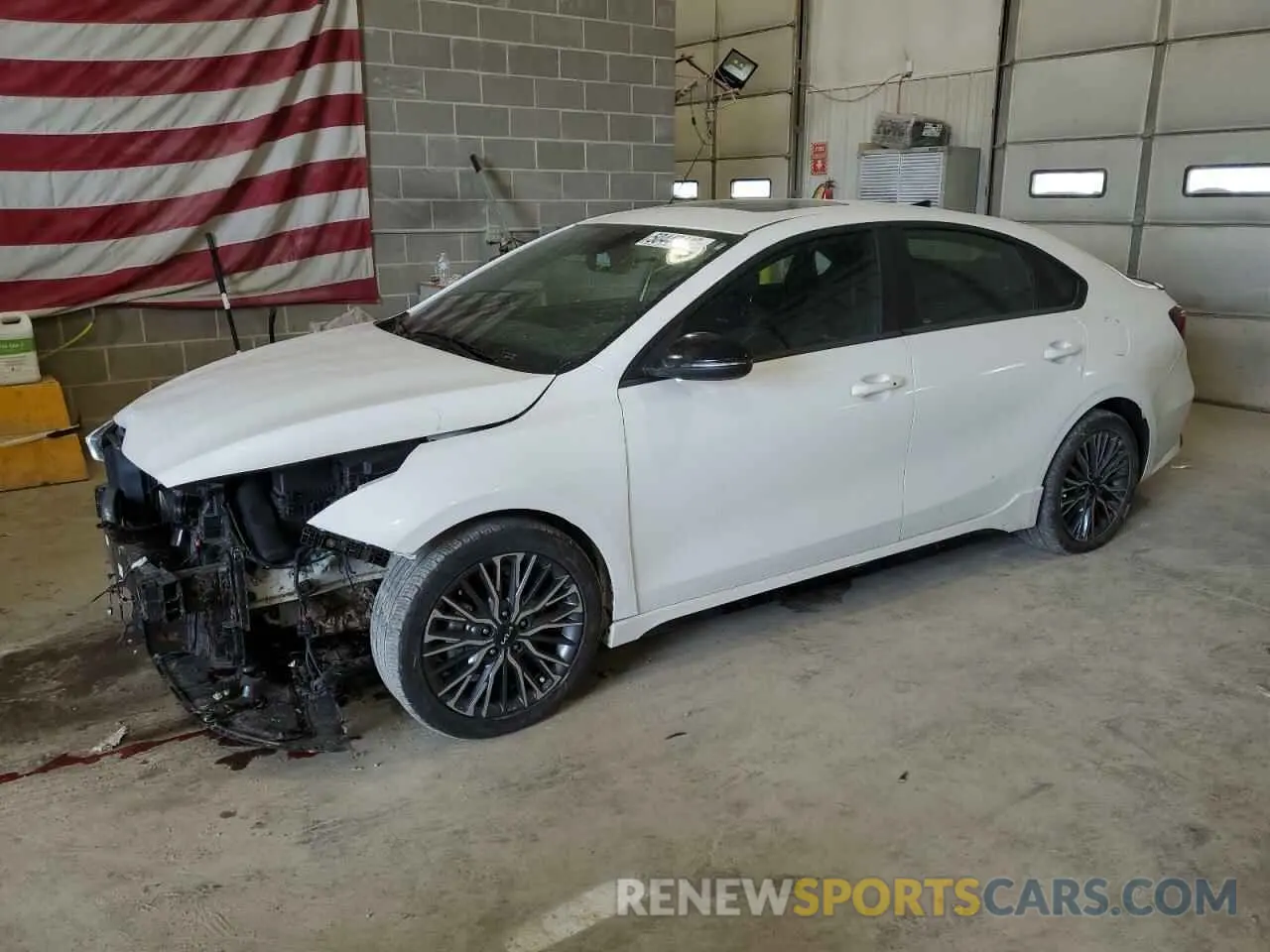 1 Photograph of a damaged car 3KPF54AD6RE718208 KIA FORTE 2024