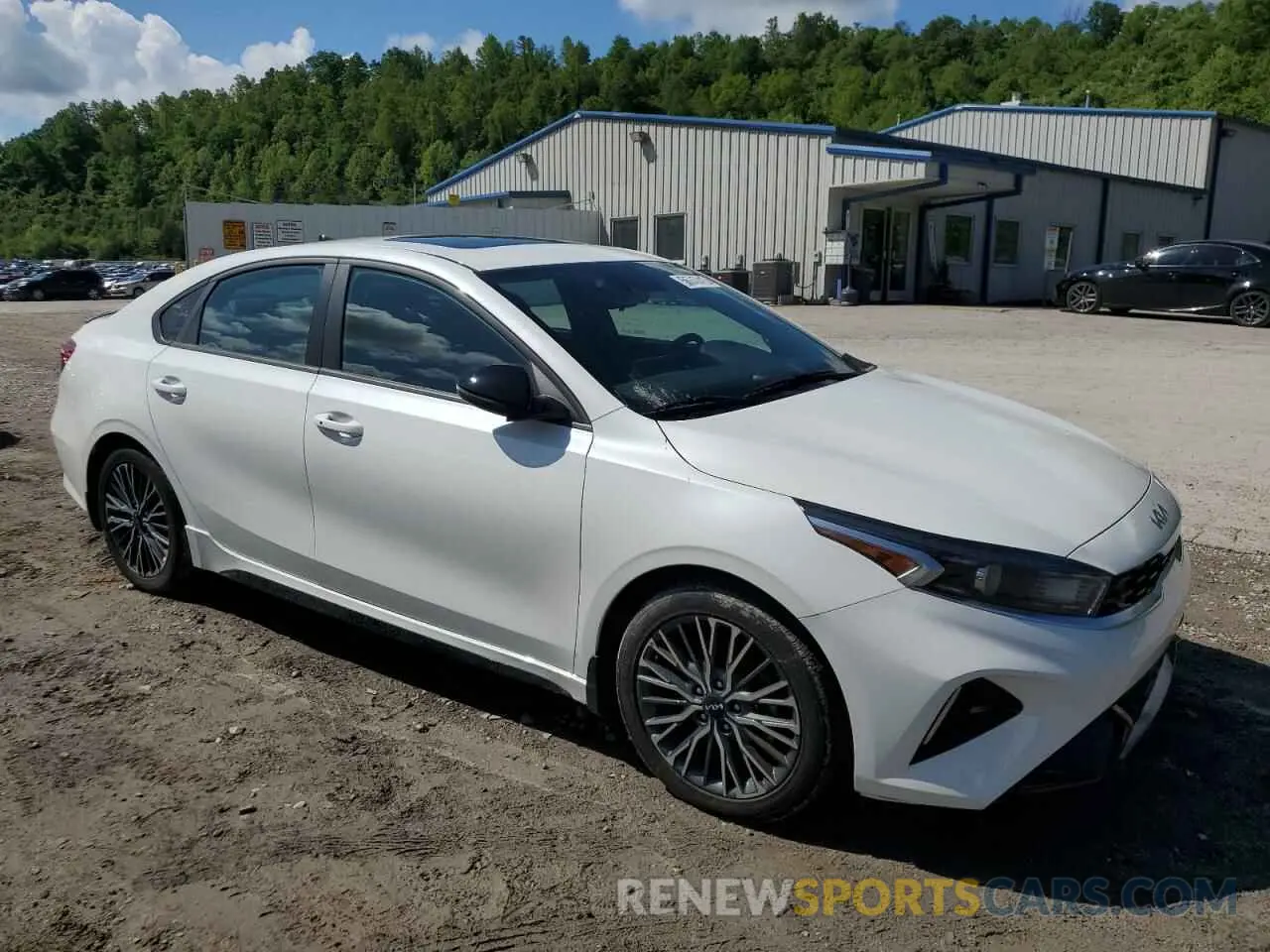 4 Photograph of a damaged car 3KPF54AD6RE741357 KIA FORTE 2024