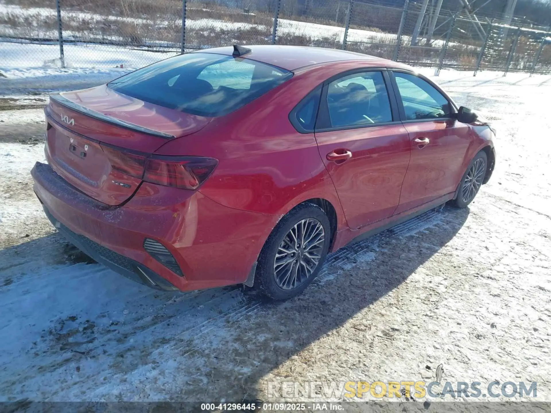 4 Photograph of a damaged car 3KPF54AD6RE742802 KIA FORTE 2024