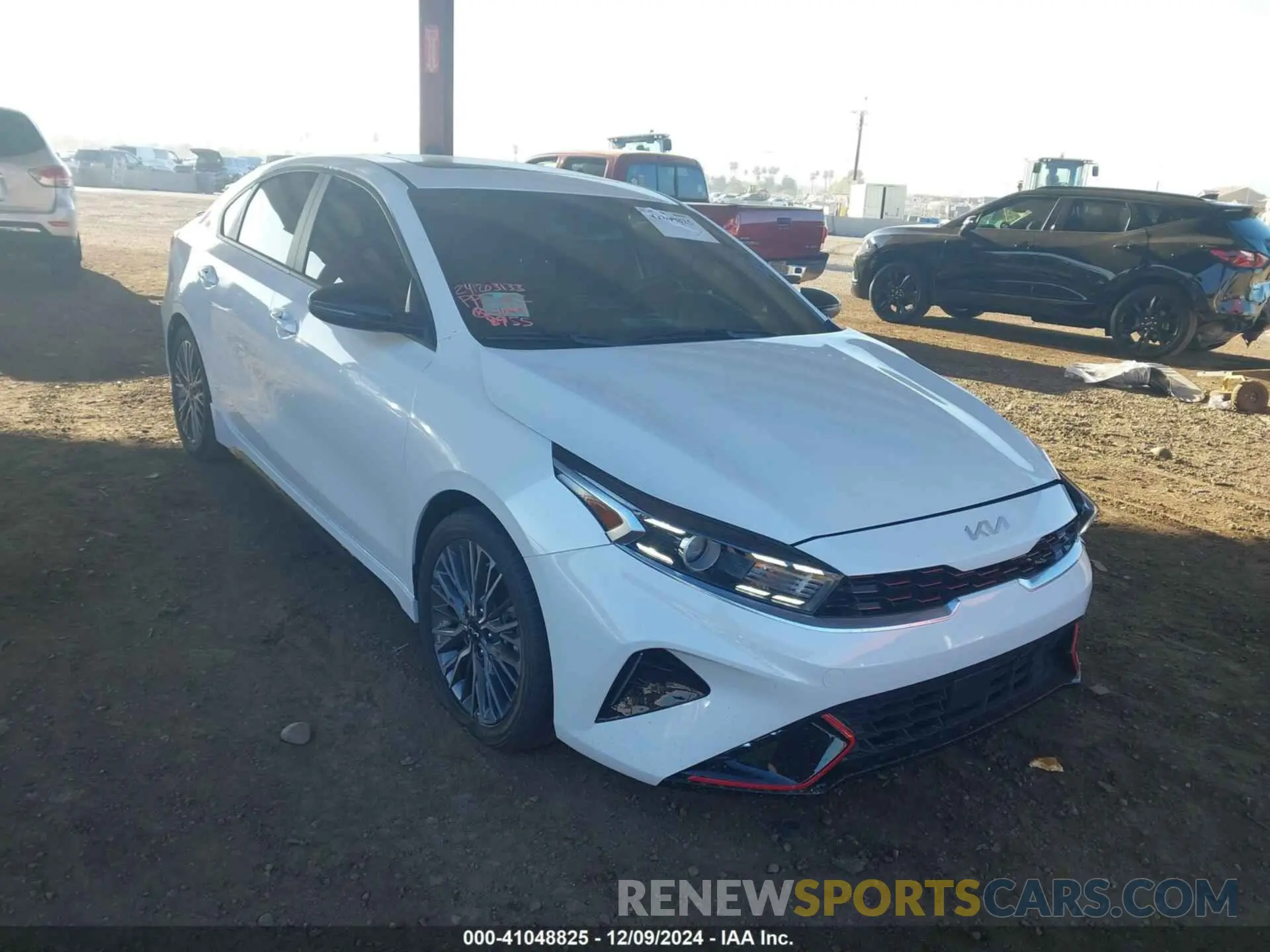 1 Photograph of a damaged car 3KPF54AD6RE818955 KIA FORTE 2024