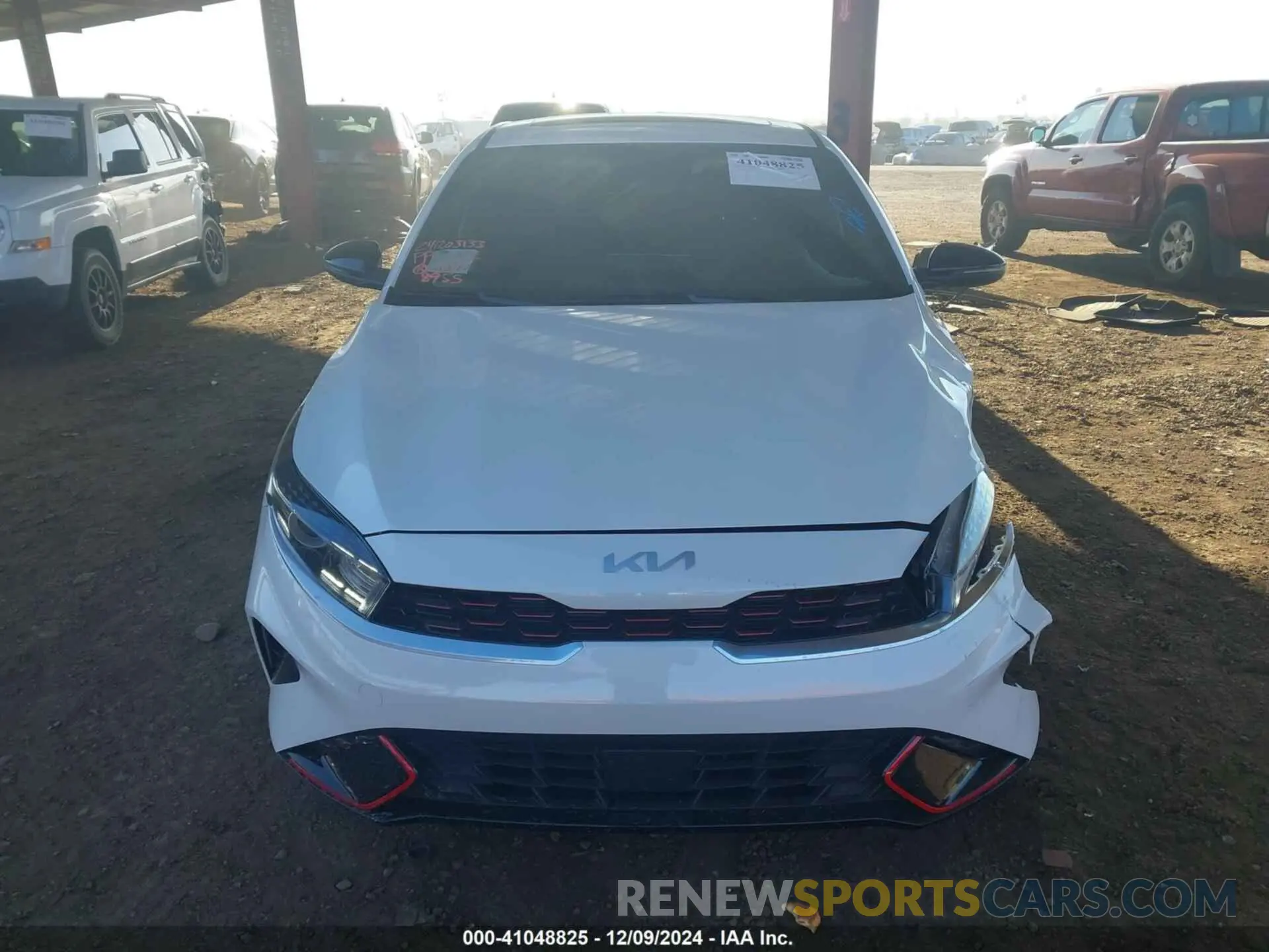12 Photograph of a damaged car 3KPF54AD6RE818955 KIA FORTE 2024