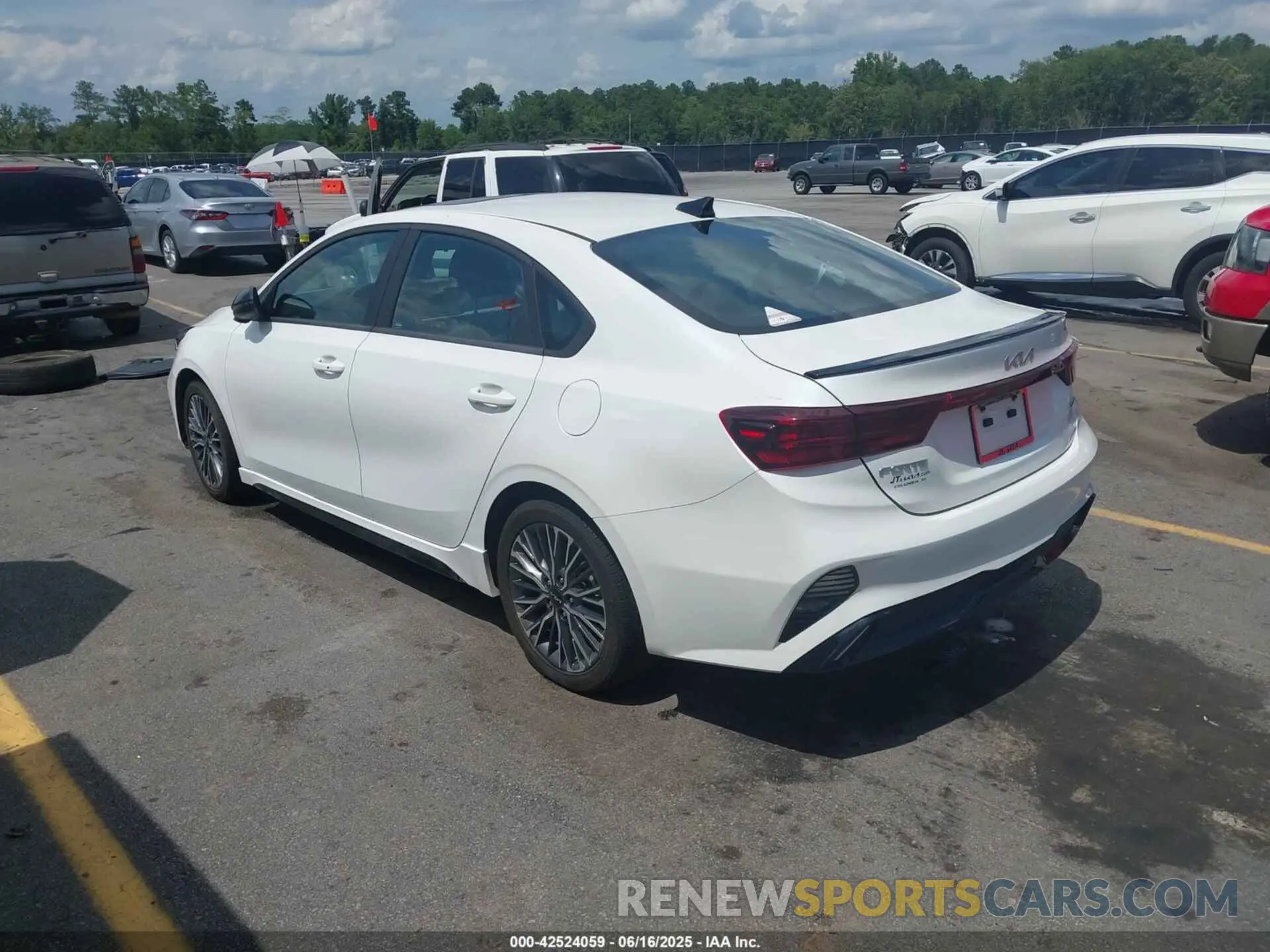 3 Photograph of a damaged car 3KPF54AD6RE824187 KIA FORTE 2024