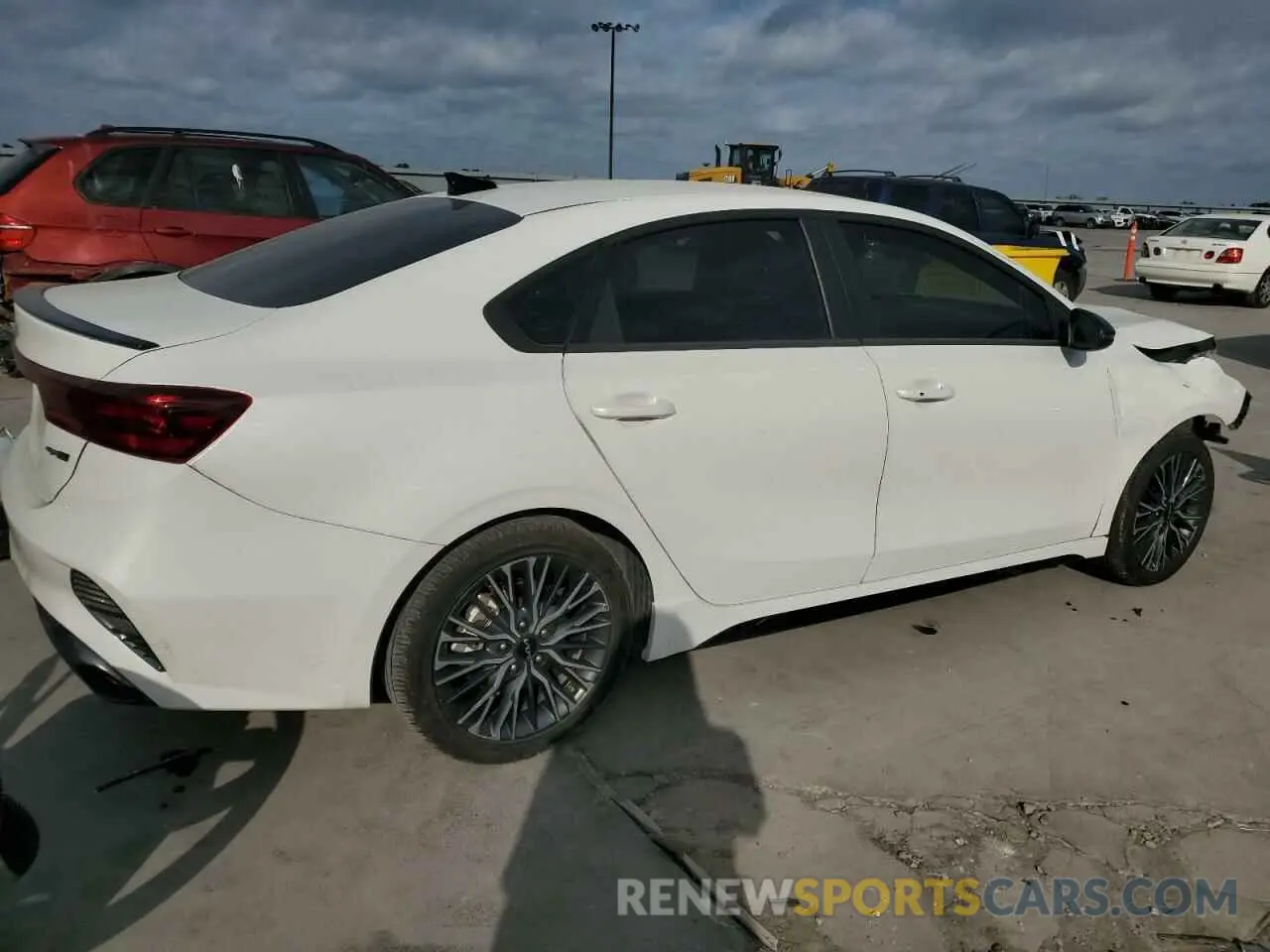 3 Photograph of a damaged car 3KPF54AD7RE715821 KIA FORTE 2024