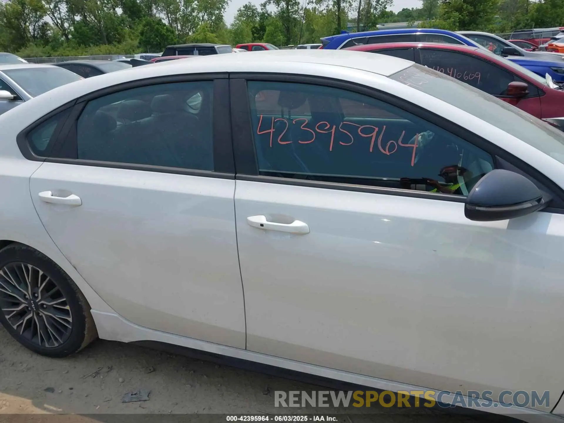 14 Photograph of a damaged car 3KPF54AD7RE717553 KIA FORTE 2024