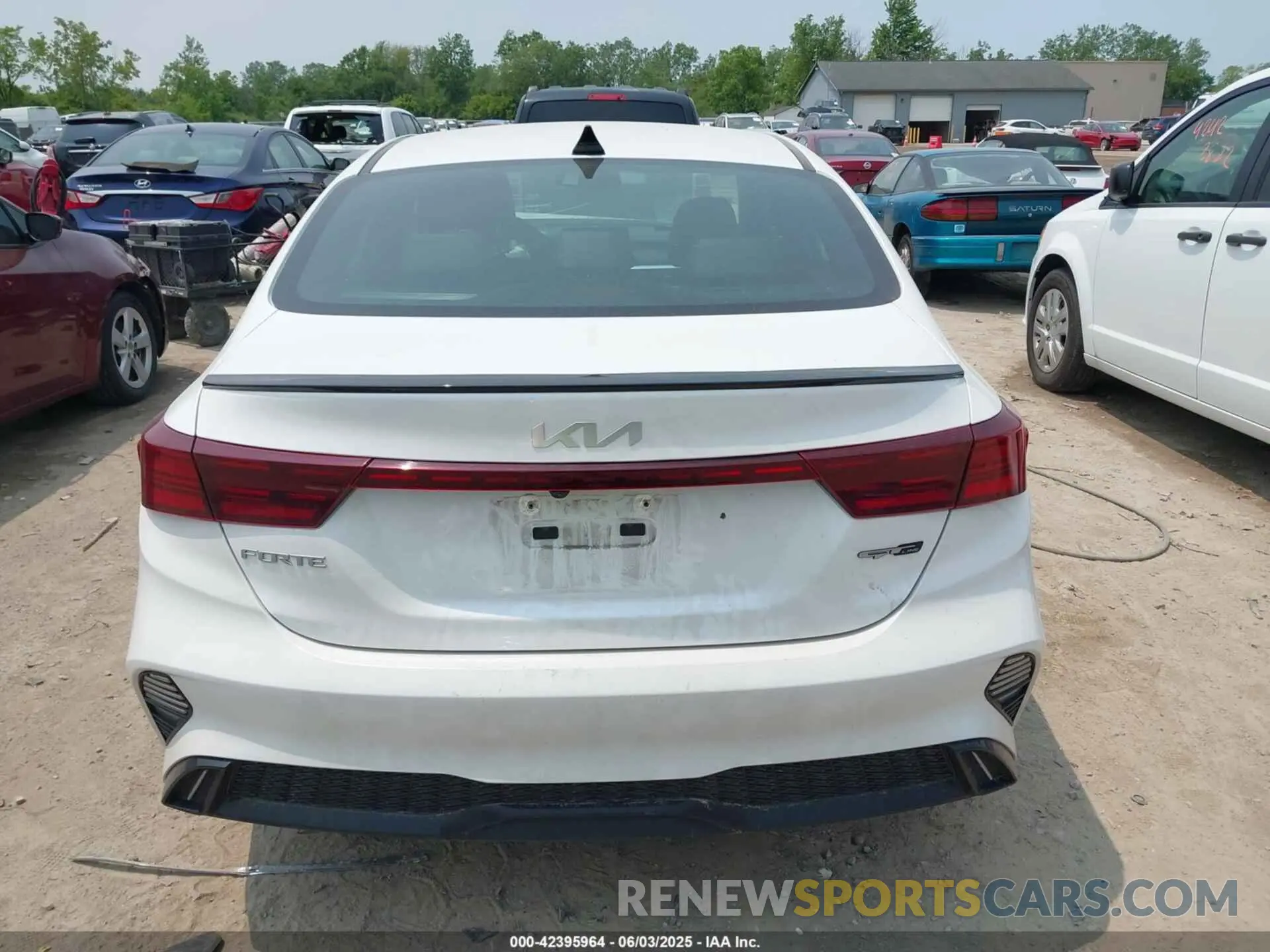 17 Photograph of a damaged car 3KPF54AD7RE717553 KIA FORTE 2024