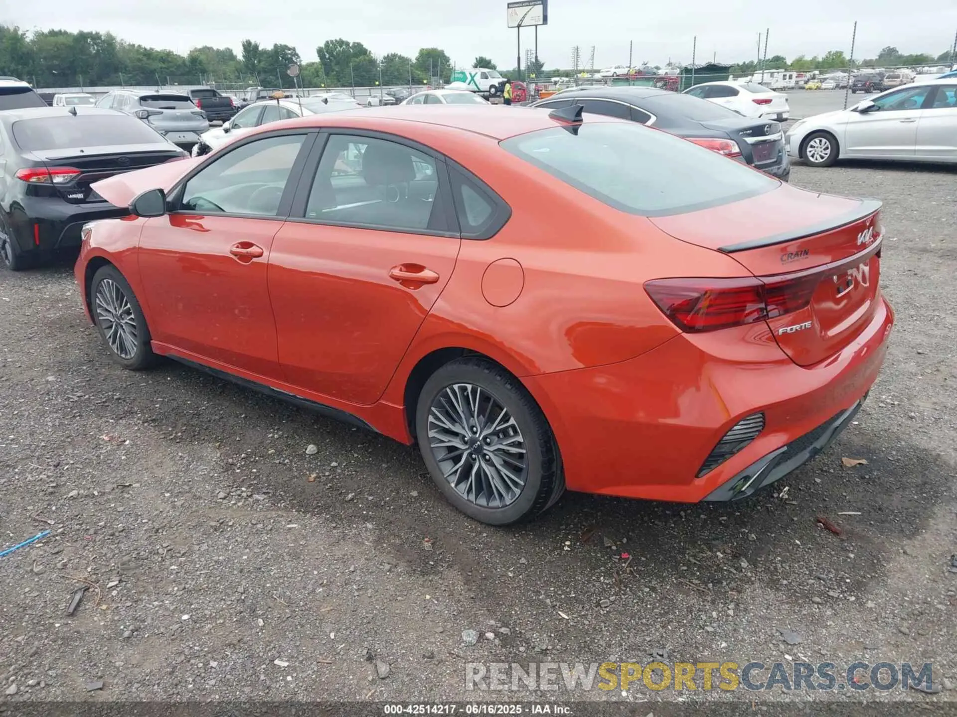 3 Photograph of a damaged car 3KPF54AD7RE736524 KIA FORTE 2024
