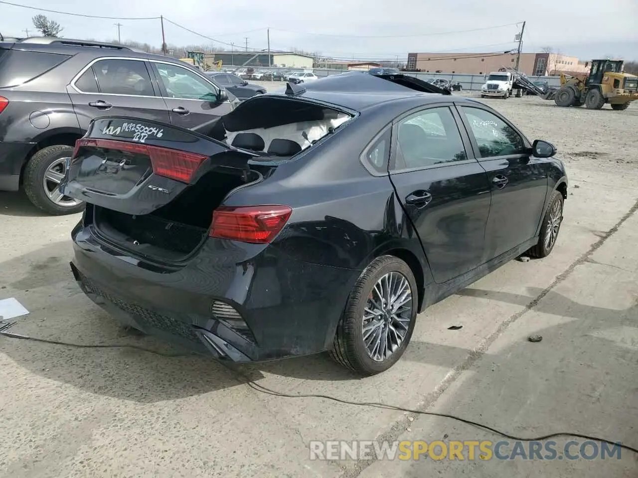 3 Photograph of a damaged car 3KPF54AD7RE760709 KIA FORTE 2024