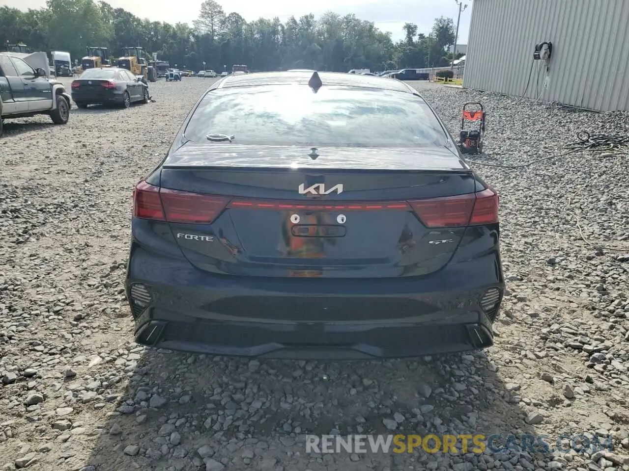 6 Photograph of a damaged car 3KPF54AD8RE815894 KIA FORTE 2024
