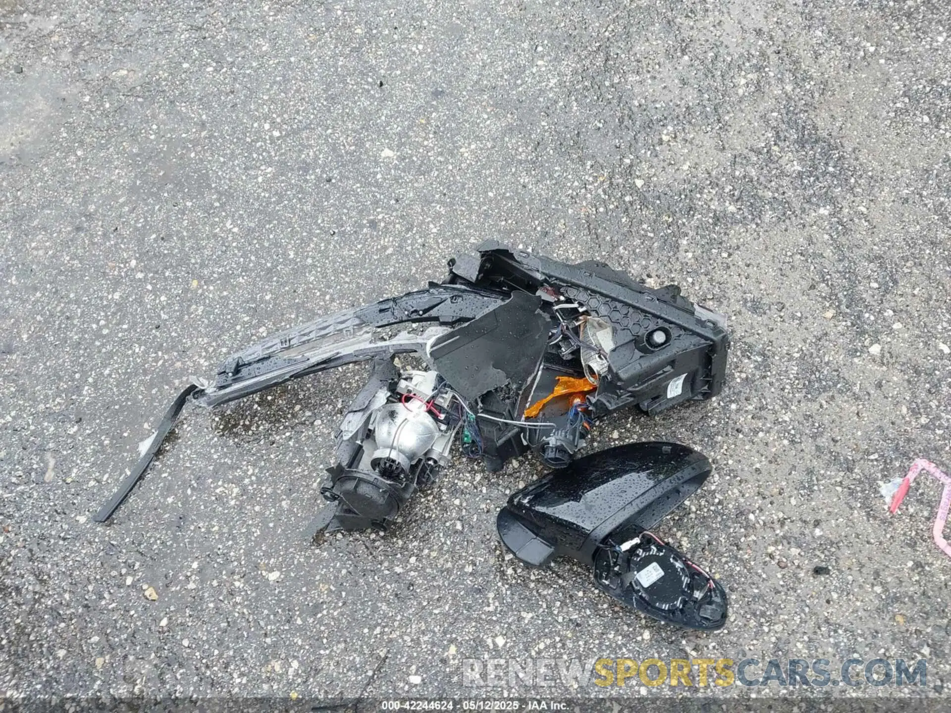 12 Photograph of a damaged car 3KPF54AD8RE828578 KIA FORTE 2024