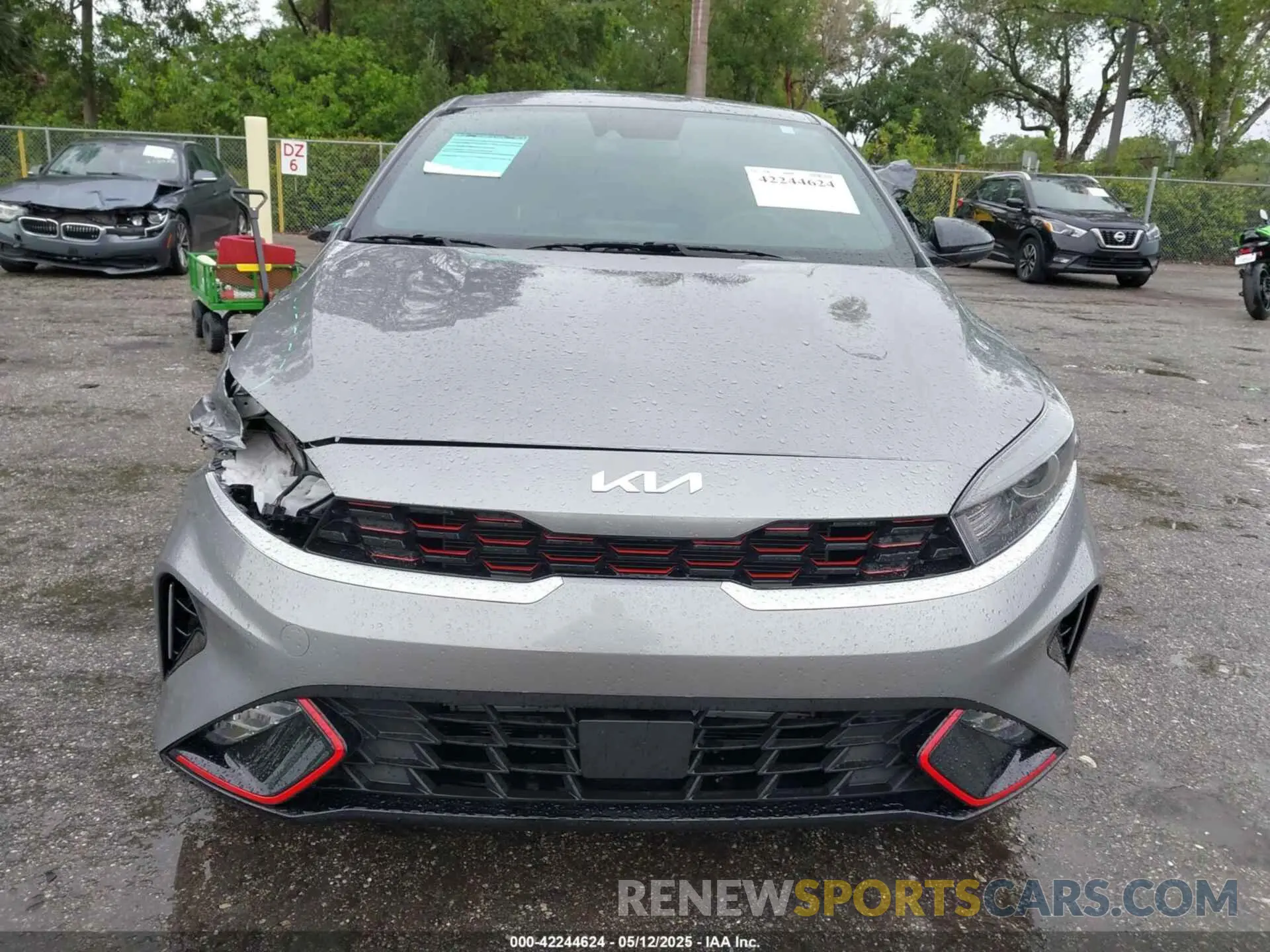 13 Photograph of a damaged car 3KPF54AD8RE828578 KIA FORTE 2024