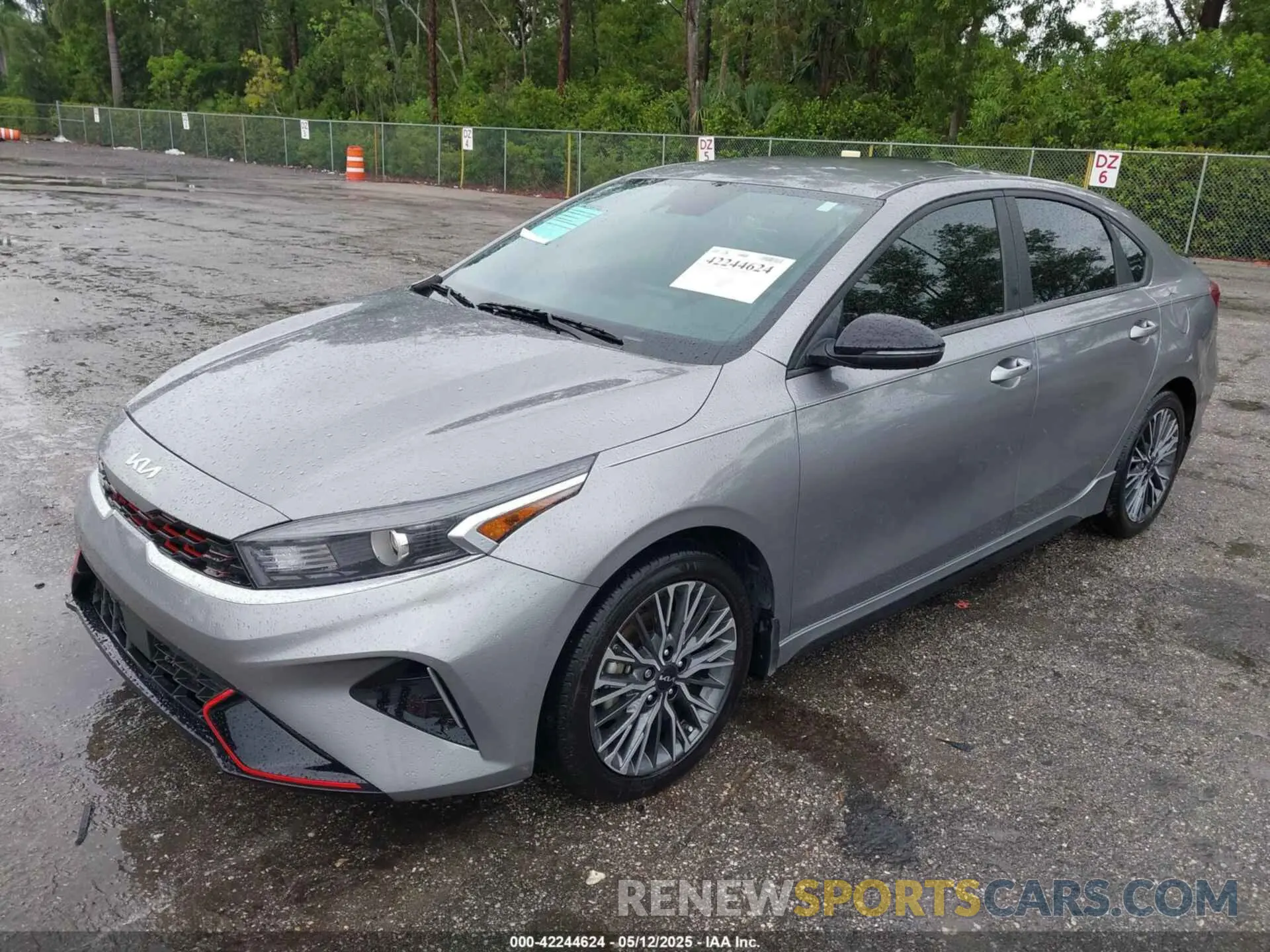 2 Photograph of a damaged car 3KPF54AD8RE828578 KIA FORTE 2024