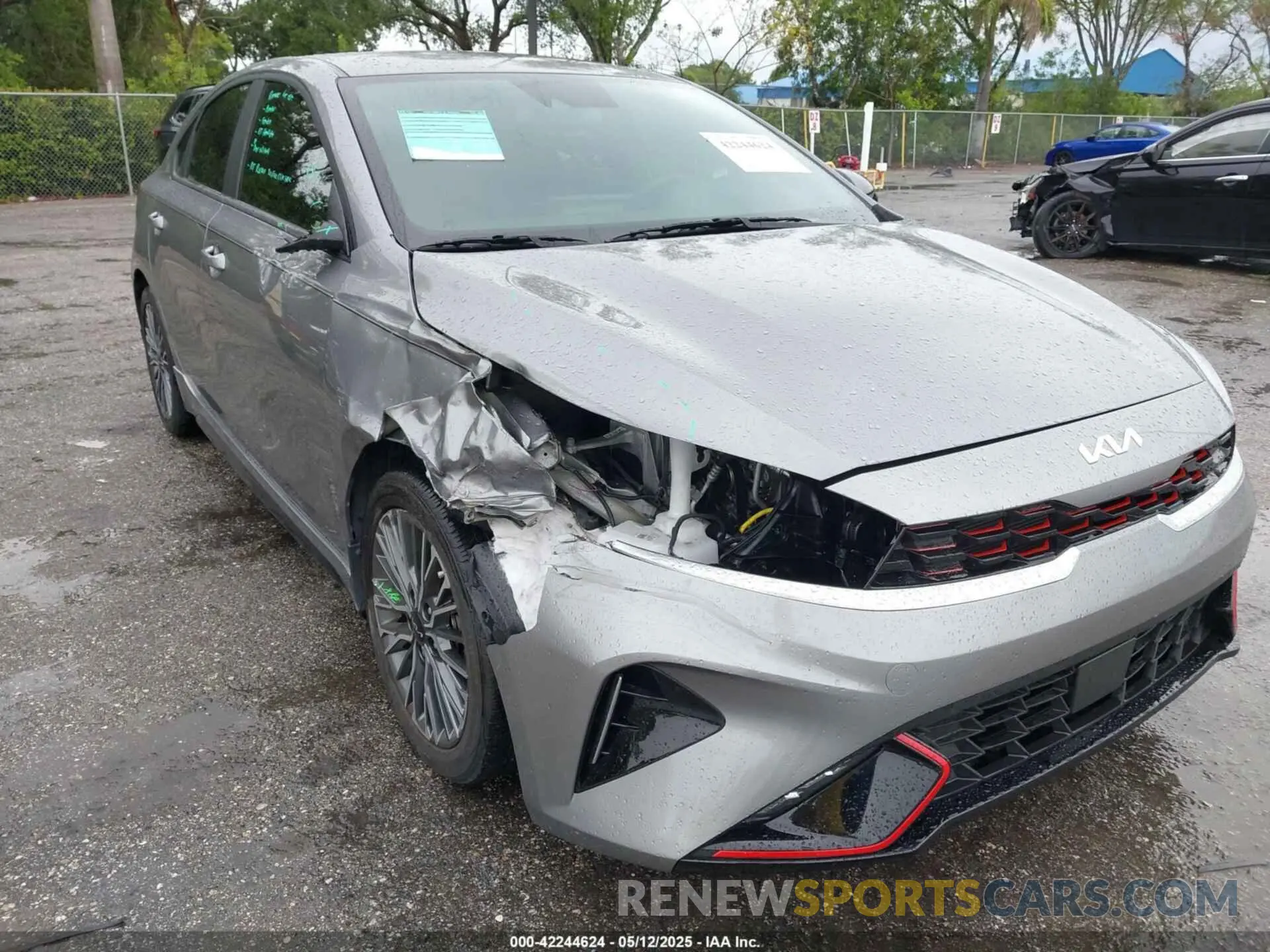 6 Photograph of a damaged car 3KPF54AD8RE828578 KIA FORTE 2024