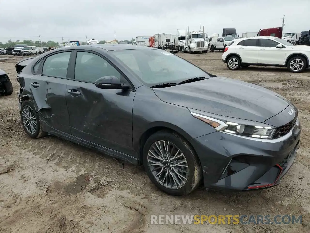 4 Photograph of a damaged car 3KPF54AD8RE834218 KIA FORTE 2024