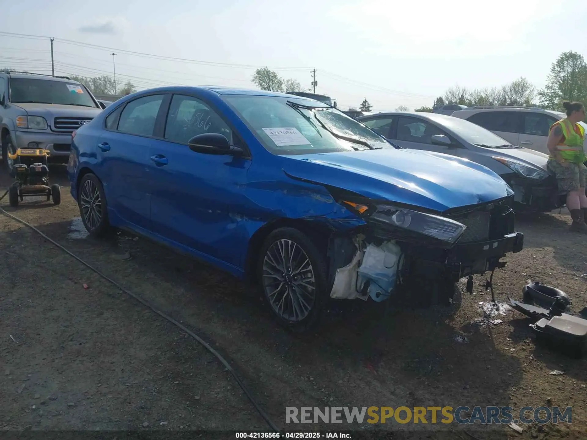 1 Photograph of a damaged car 3KPF54AD9RE703122 KIA FORTE 2024