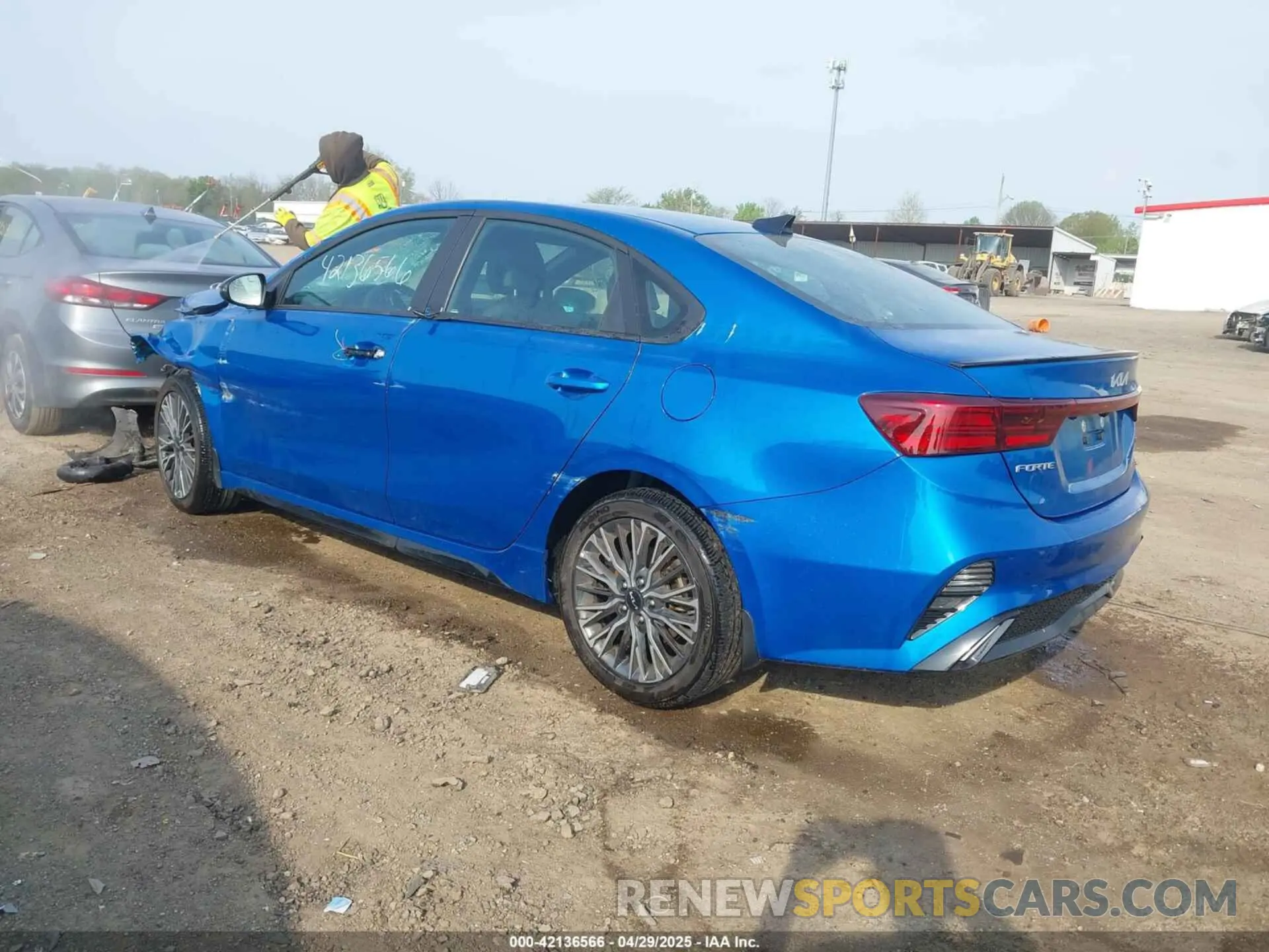 3 Photograph of a damaged car 3KPF54AD9RE703122 KIA FORTE 2024