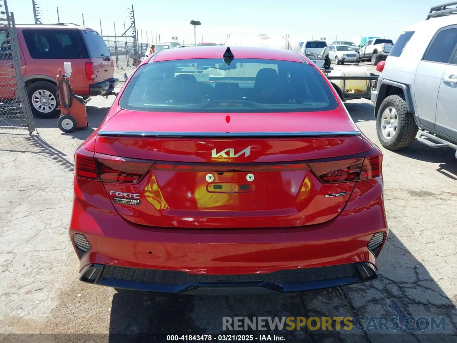 17 Photograph of a damaged car 3KPF54AD9RE762249 KIA FORTE 2024