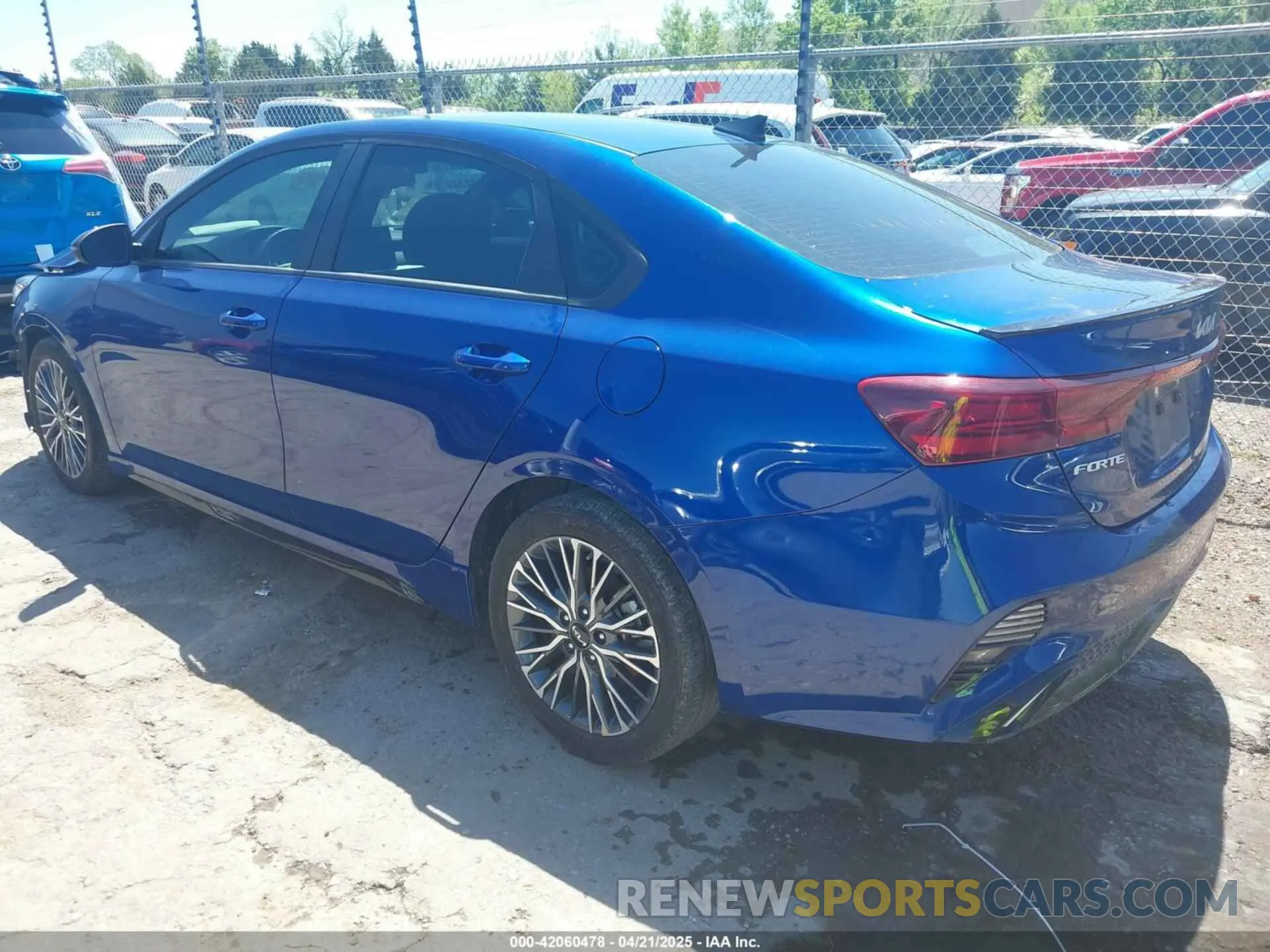 3 Photograph of a damaged car 3KPF54AD9RE764941 KIA FORTE 2024