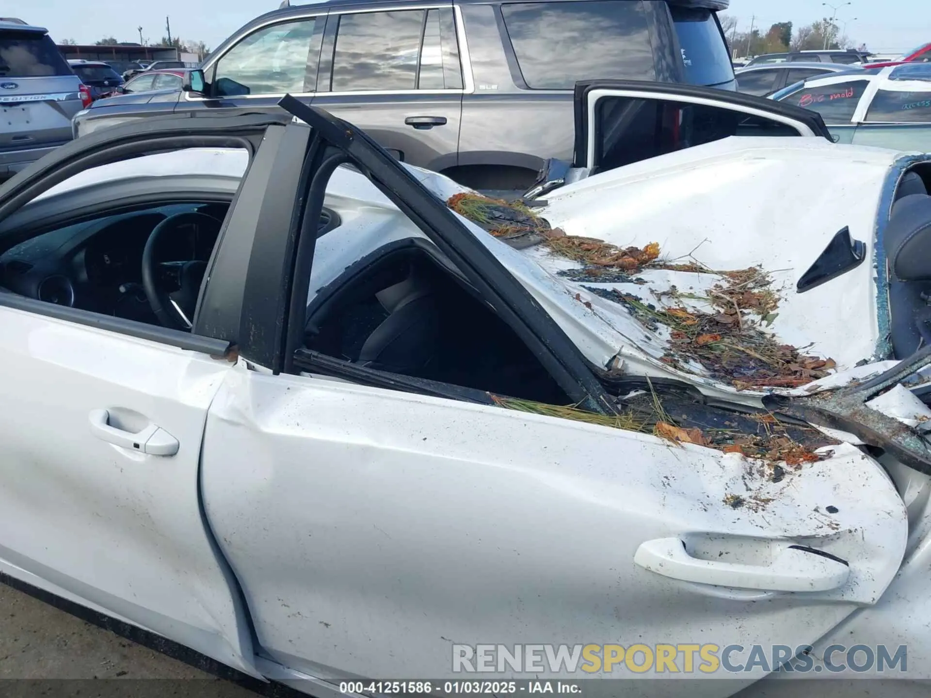 14 Photograph of a damaged car 3KPF54AD9RE804192 KIA FORTE 2024