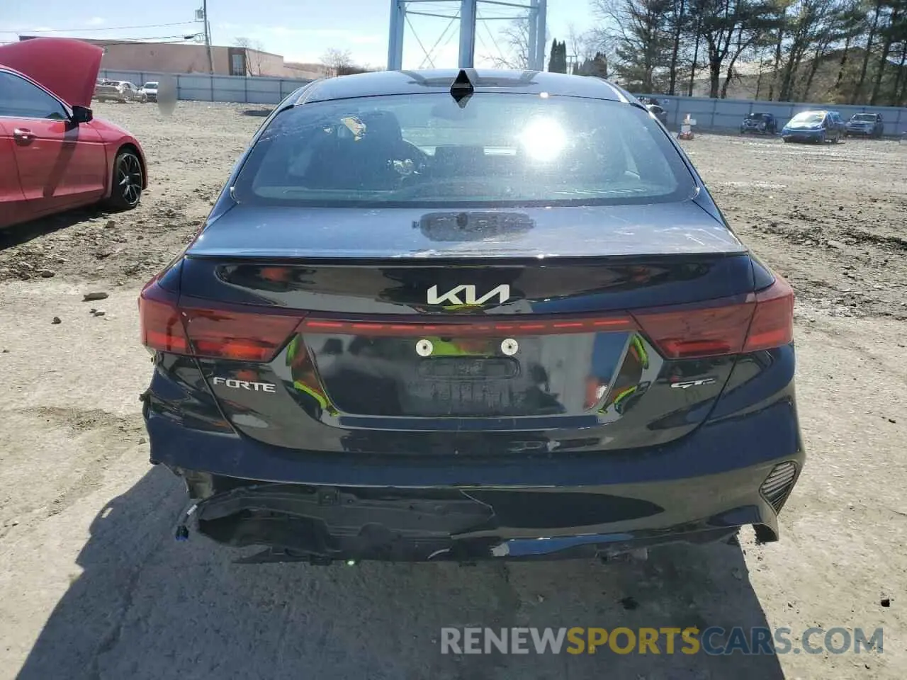 6 Photograph of a damaged car 3KPF54ADXRE722682 KIA FORTE 2024