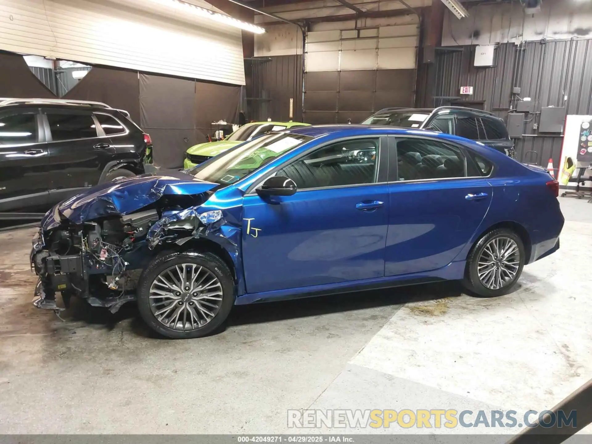 13 Photograph of a damaged car 3KPF54ADXRE824421 KIA FORTE 2024
